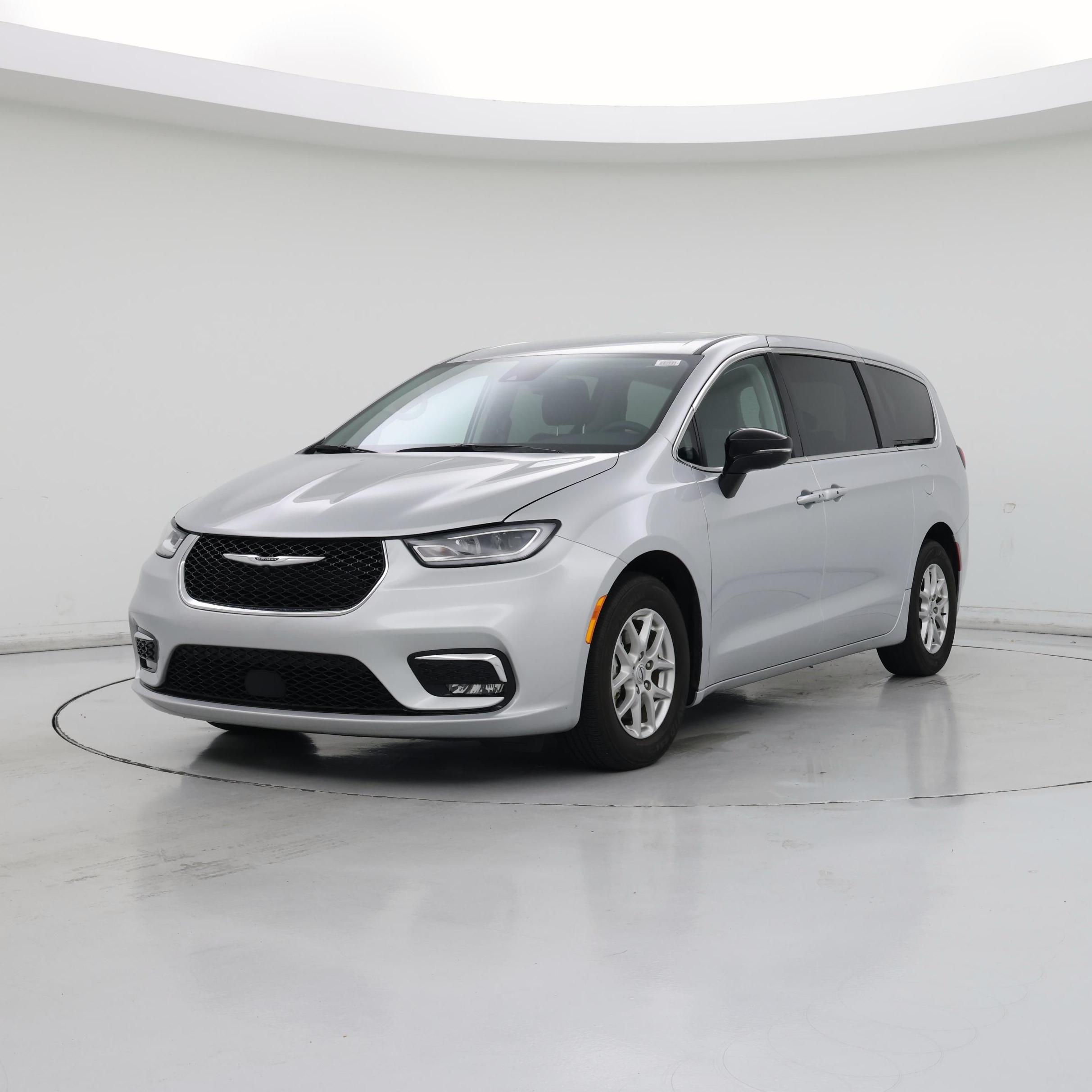 Thumbnail: 2024 Chrysler Pacifica - 4