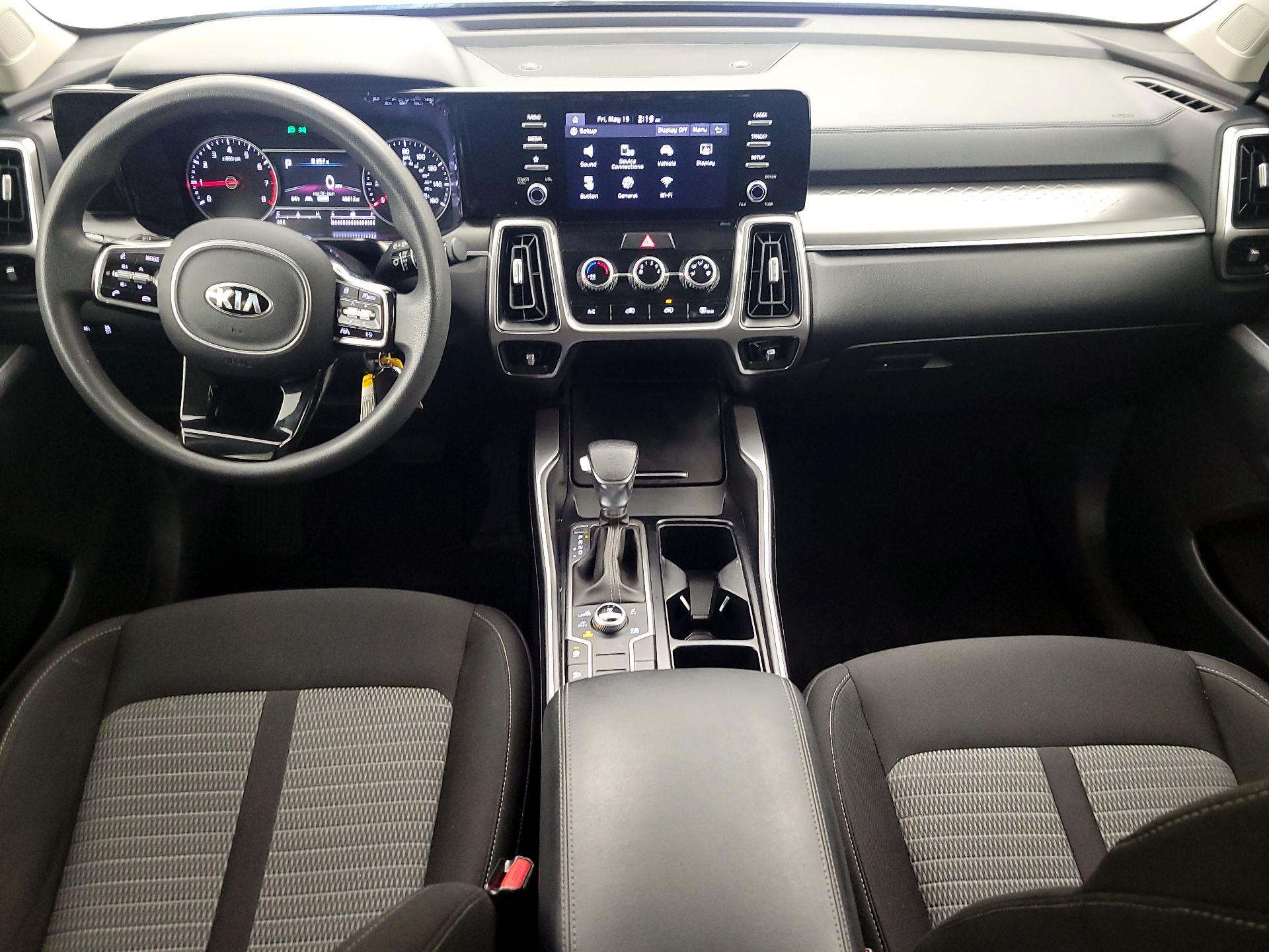 Thumbnail: 2021 Kia Sorento - 9
