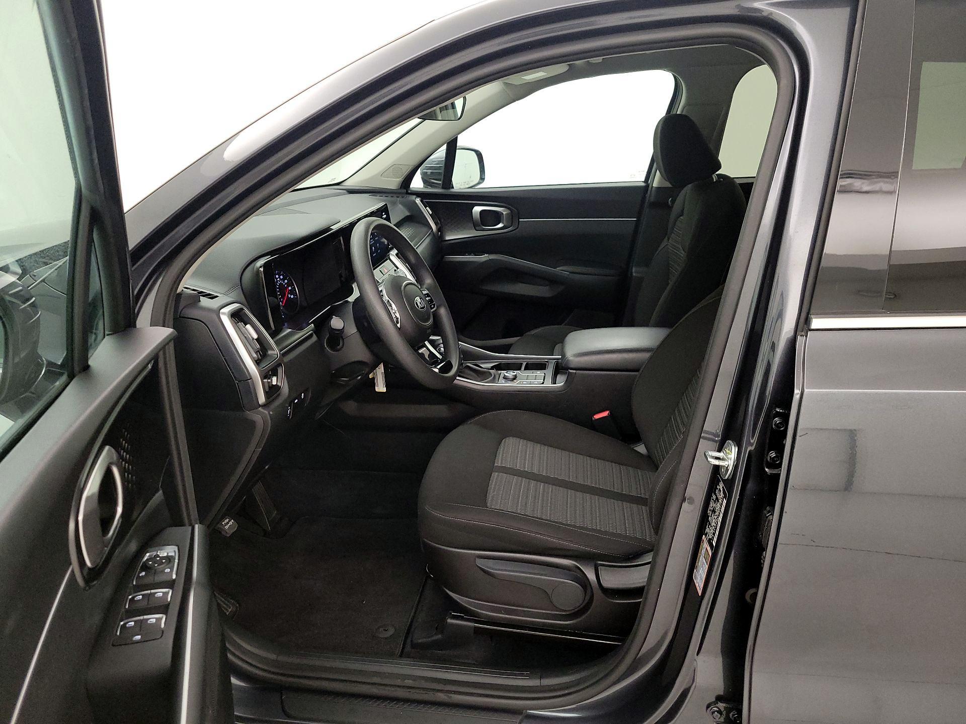 Thumbnail: 2021 Kia Sorento - 11