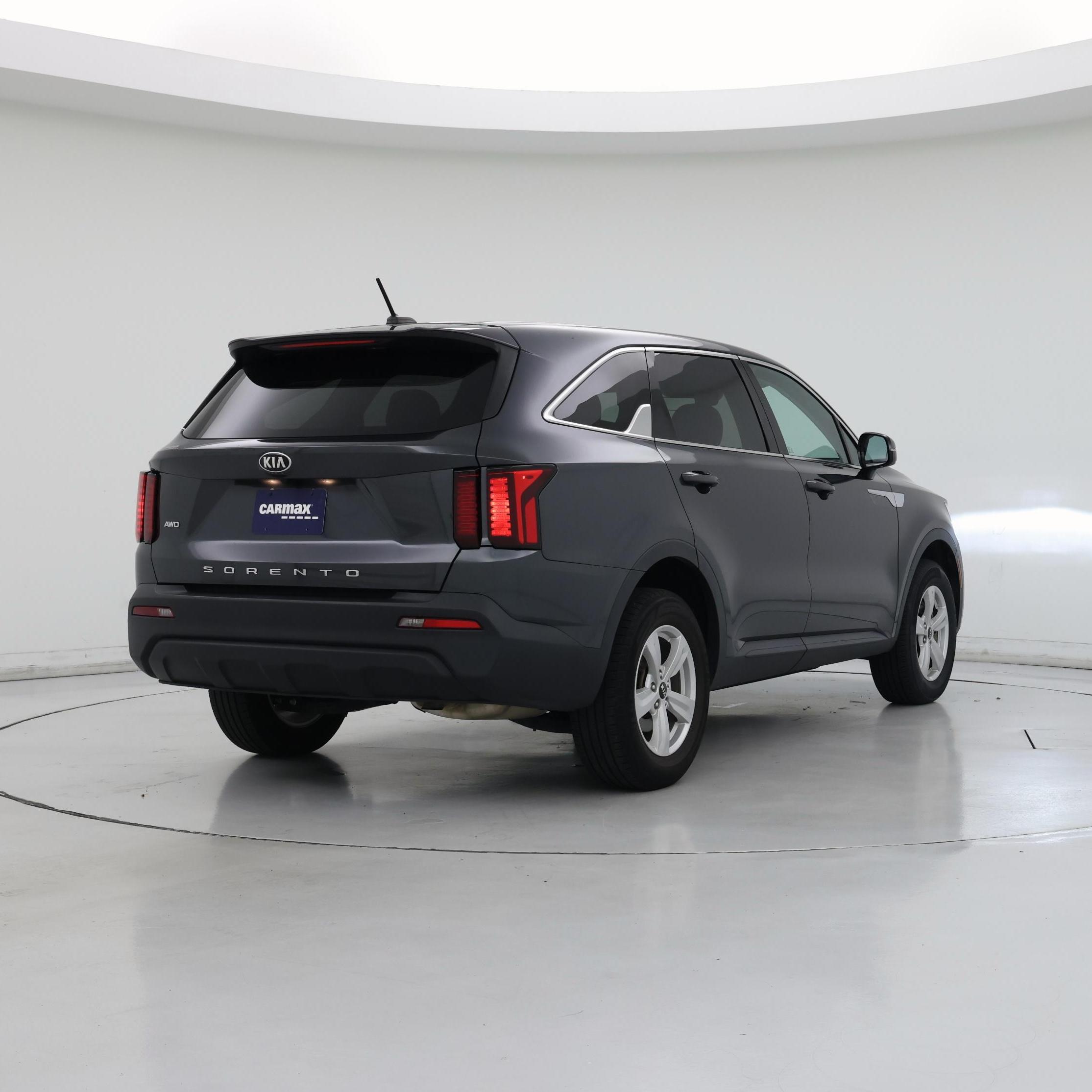 Thumbnail: 2021 Kia Sorento - 8