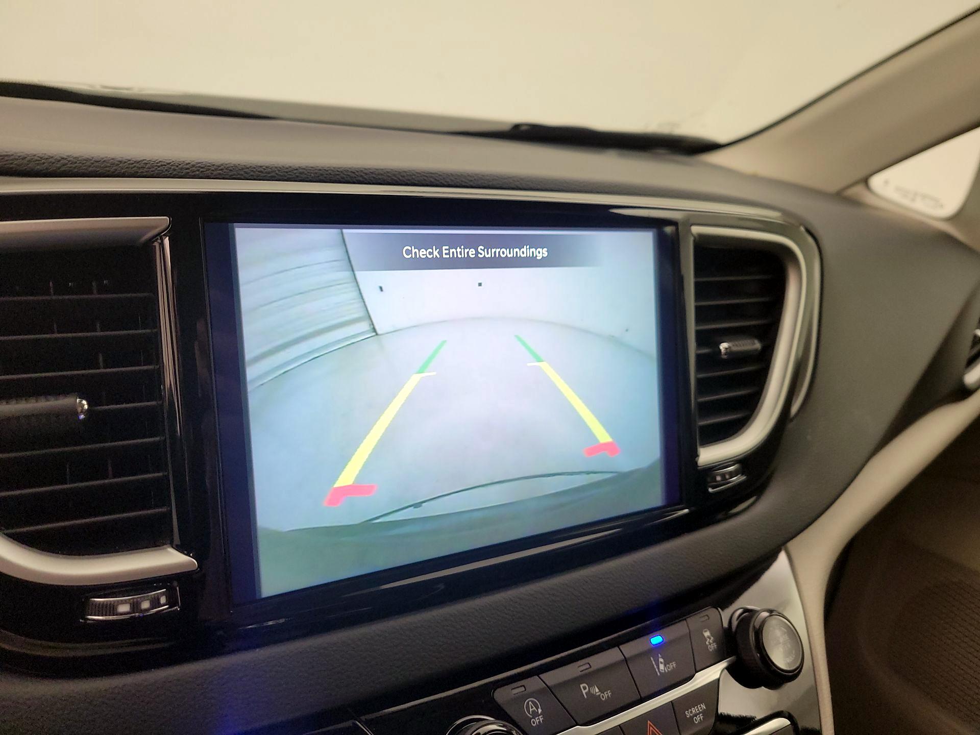 Thumbnail: 2023 Chrysler Pacifica - 14