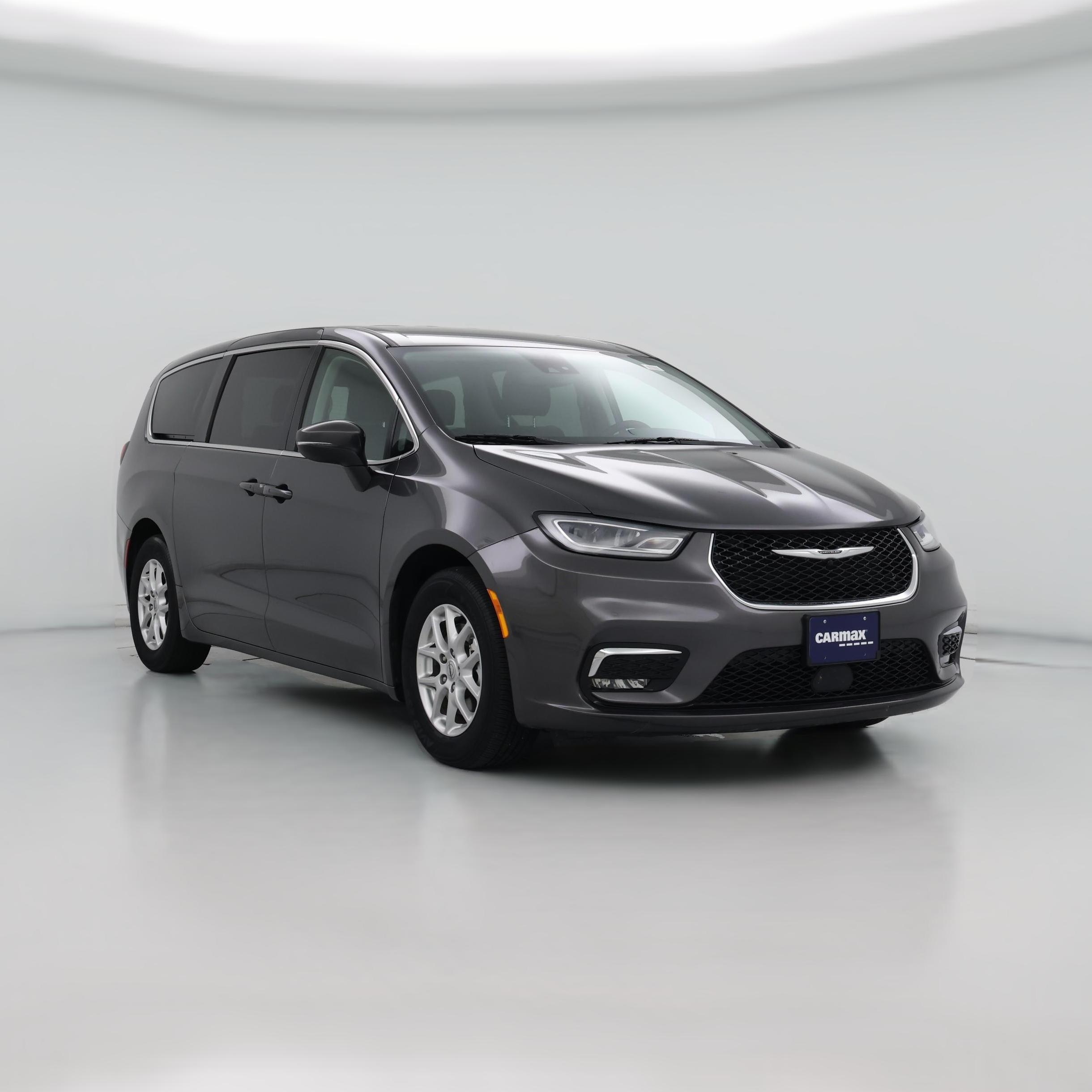 Thumbnail: 2023 Chrysler Pacifica - 1