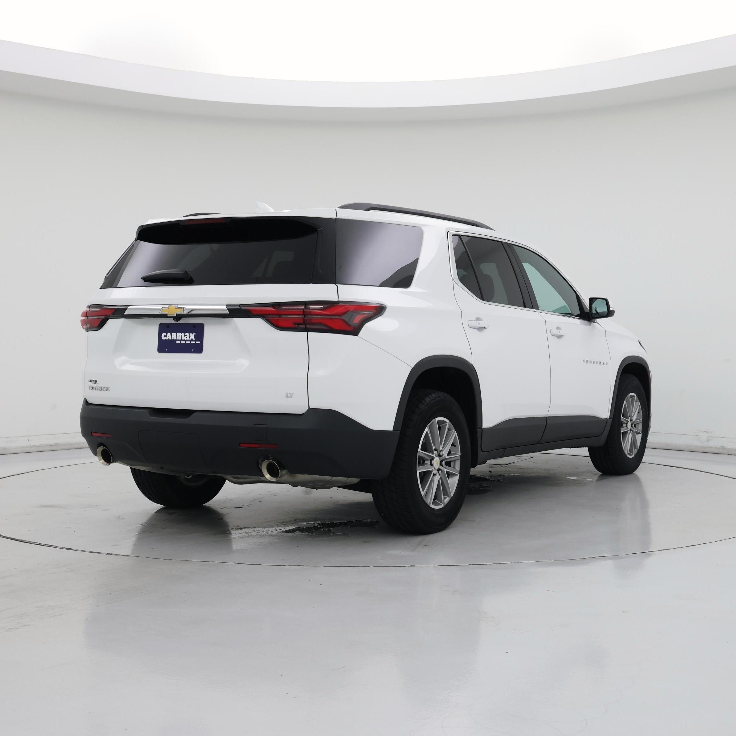 Thumbnail: 2023 Chevrolet Traverse - 8