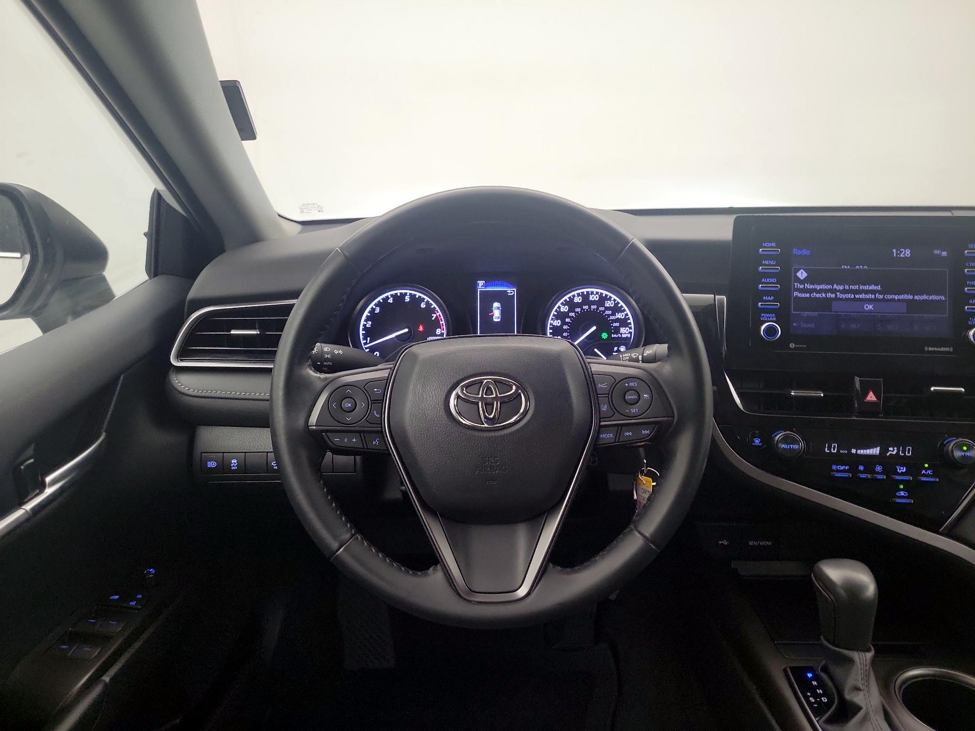 Thumbnail: 2023 Toyota Camry - 10