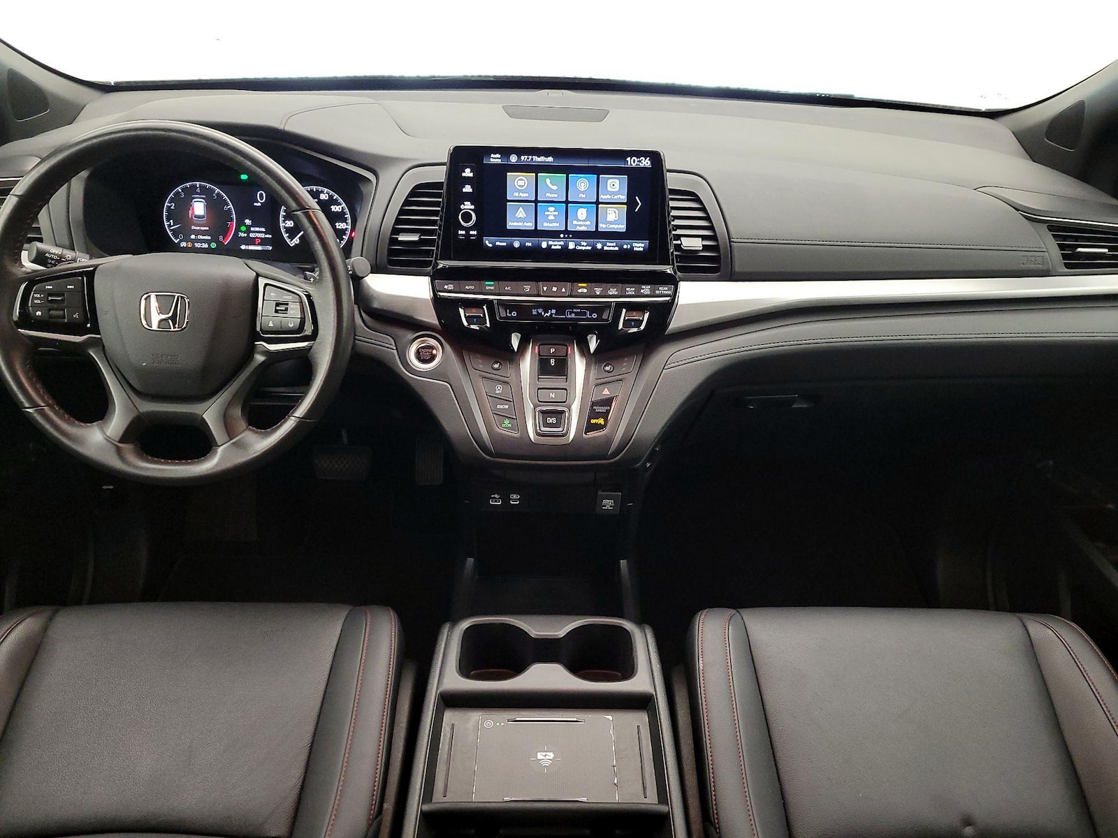 Apple CarPlay® & Android Auto™