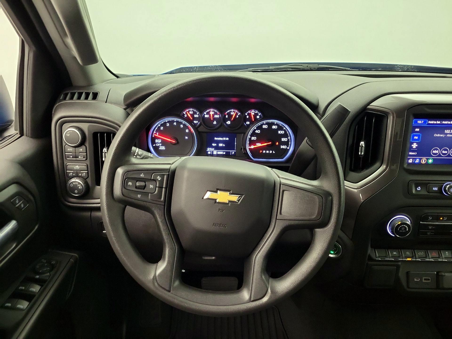 Thumbnail: 2023 Chevrolet Silverado 1500 - 10