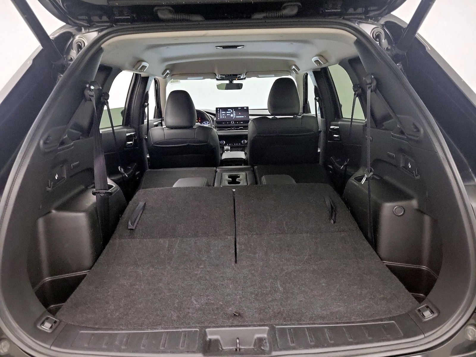2025 Mitsubishi Outlander SE - Photo 24
