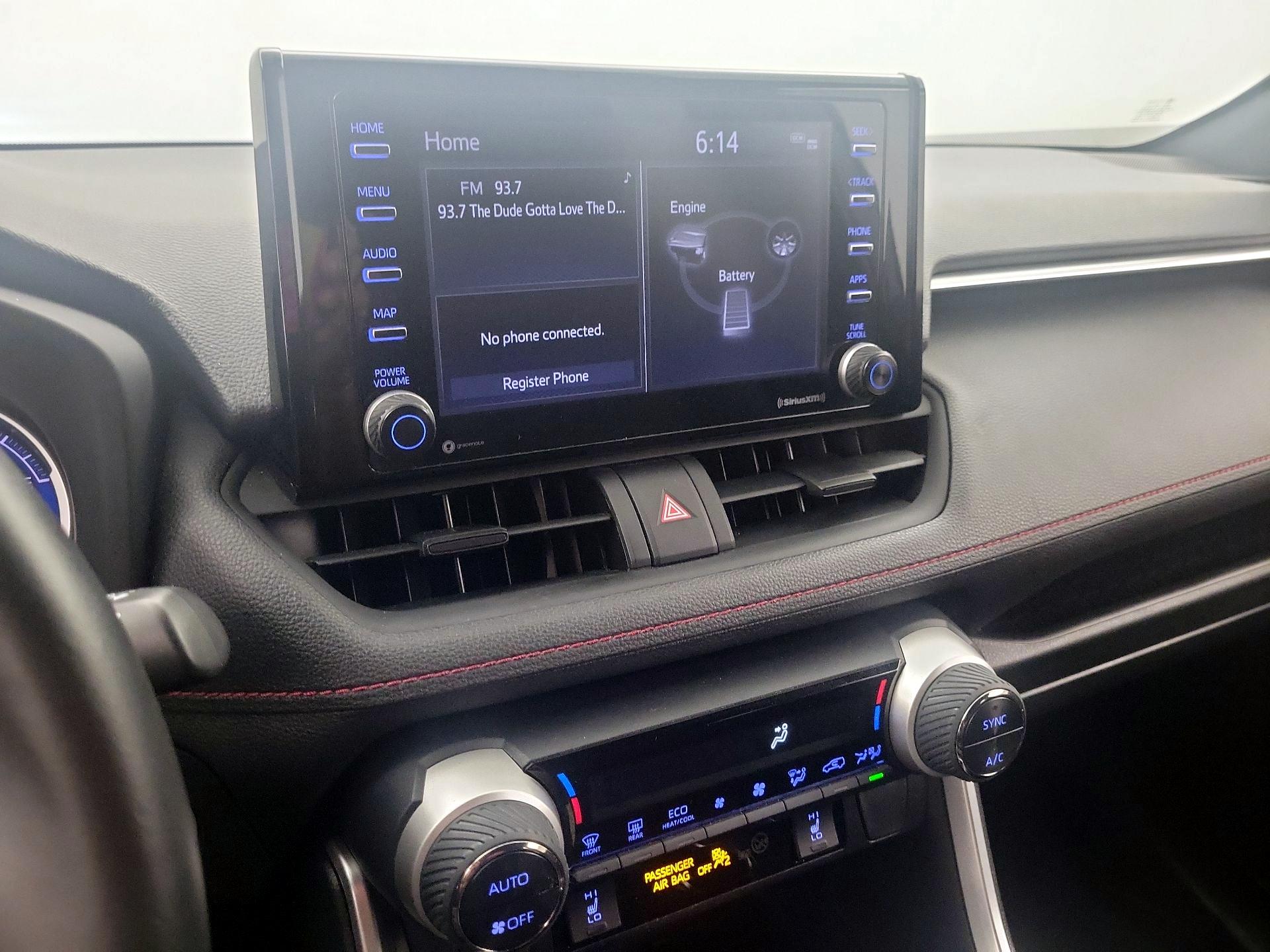 Thumbnail: 2021 Toyota RAV4 - 14
