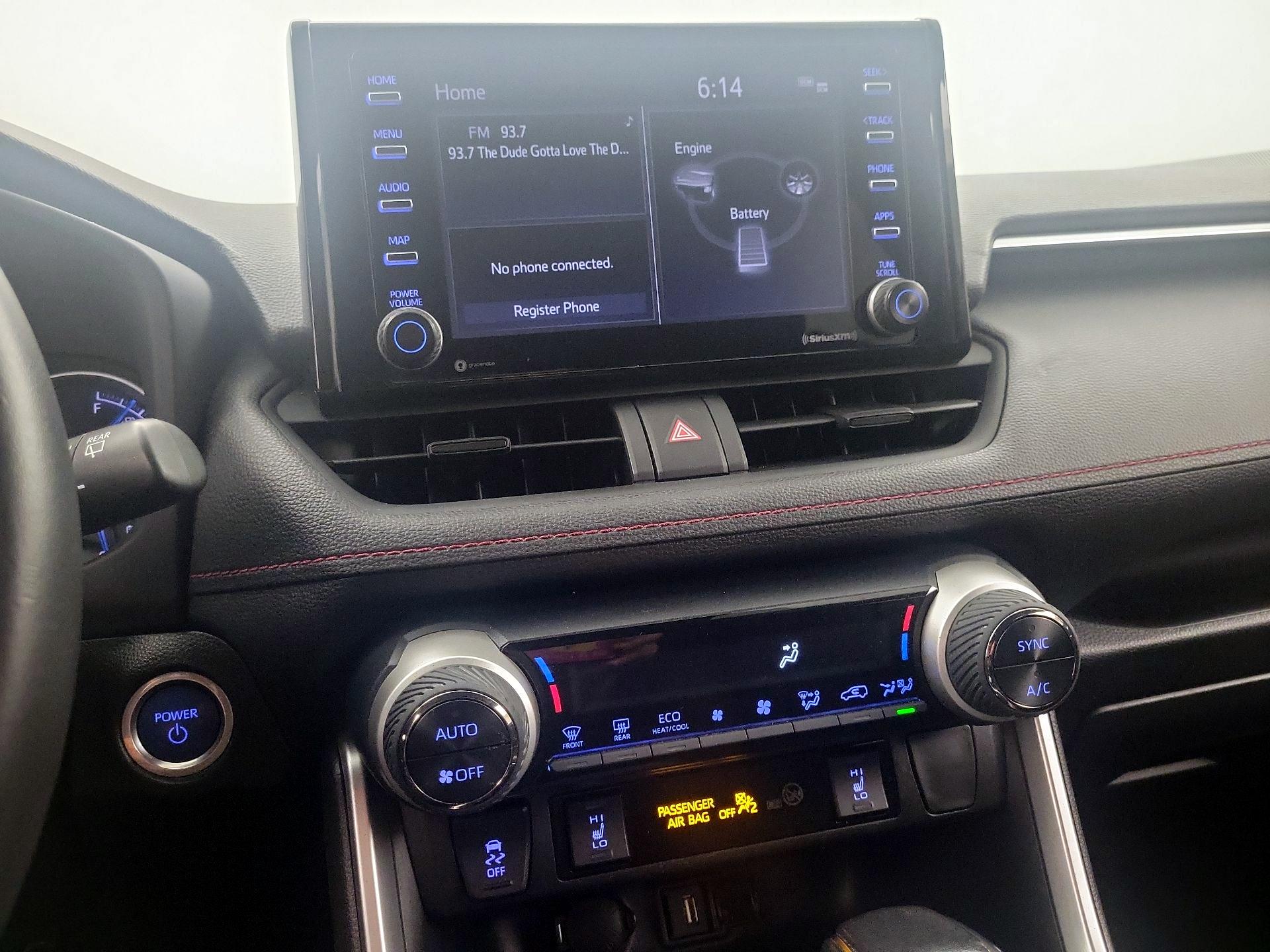 Thumbnail: 2021 Toyota RAV4 - 15