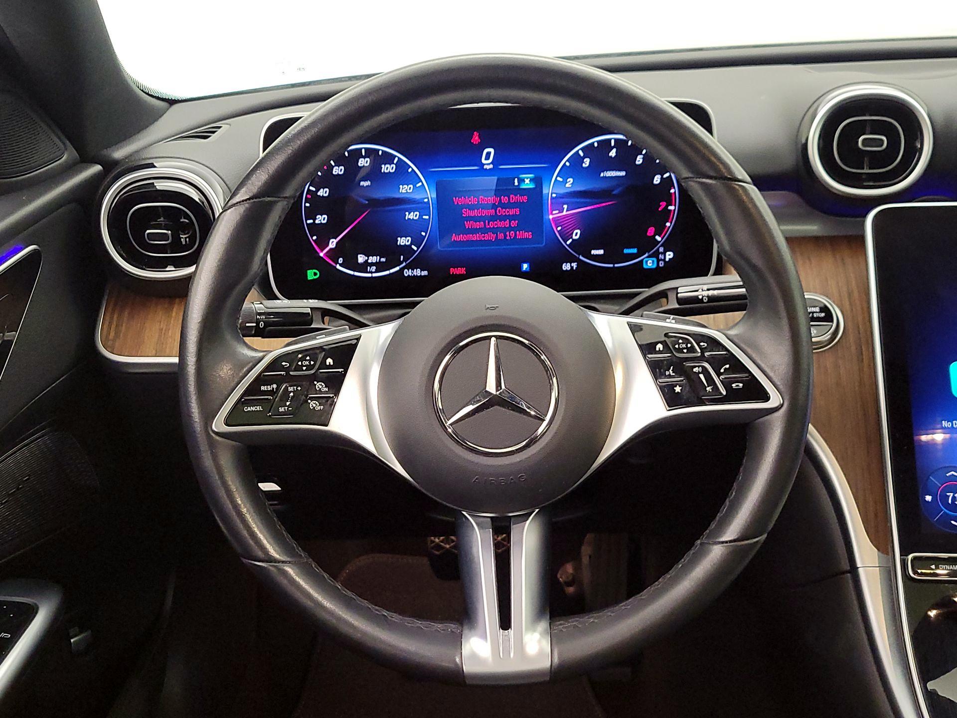Thumbnail: 2025 Mercedes-Benz C-Class - 10