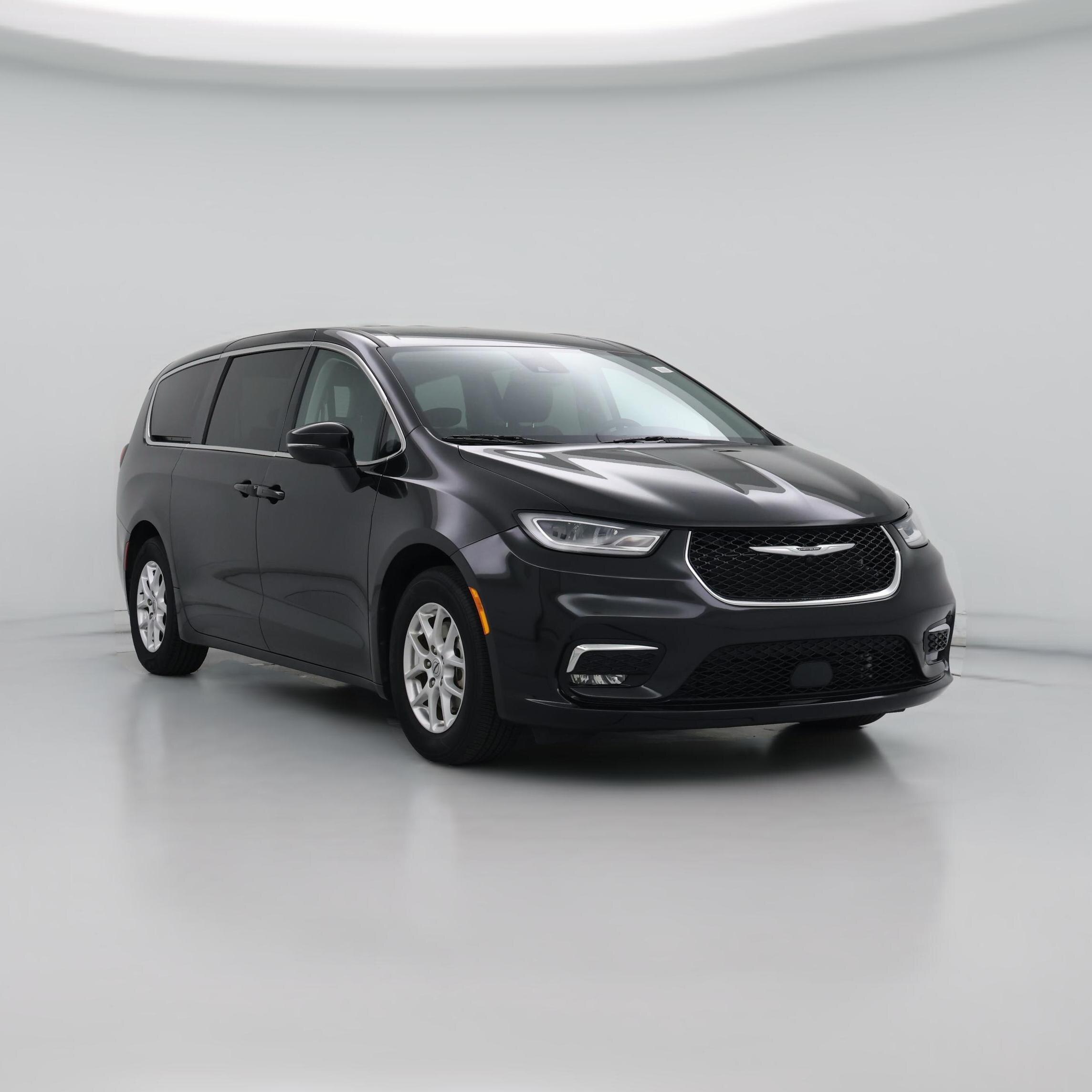 Thumbnail: 2023 Chrysler Pacifica - 1