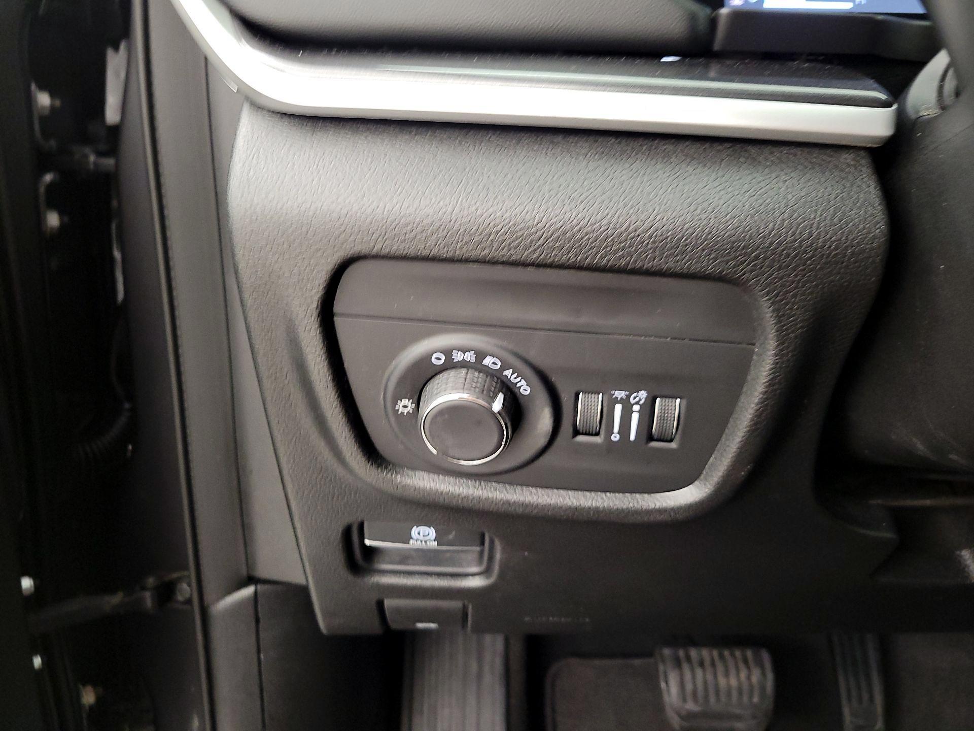 Thumbnail: 2021 Jeep Grand Cherokee L - 13