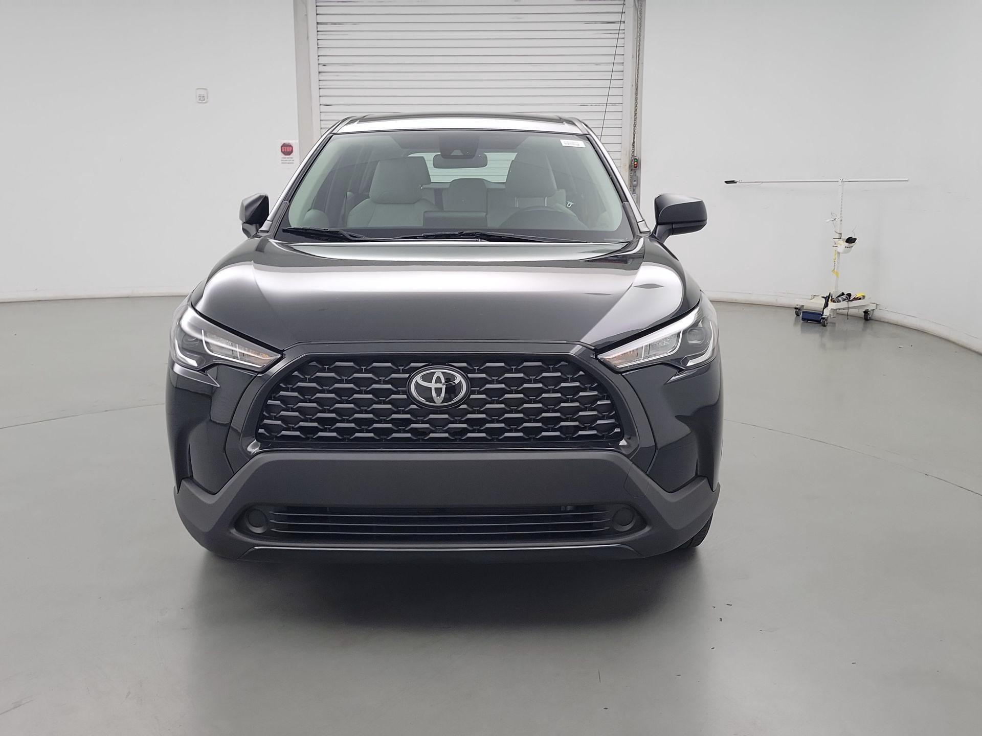 Thumbnail: 2022 Toyota Corolla Cross - 2