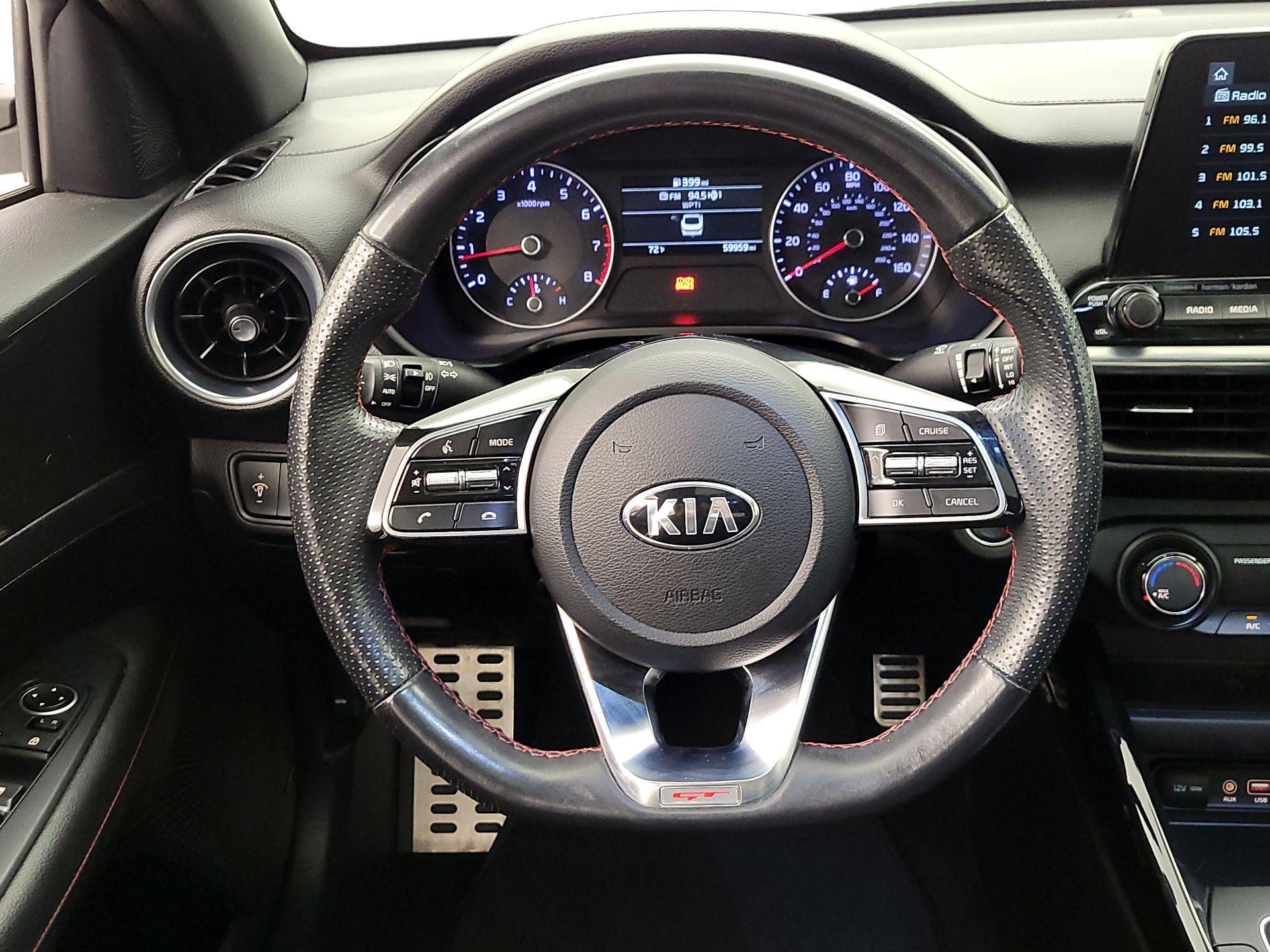 Thumbnail: 2020 Kia Forte - 10