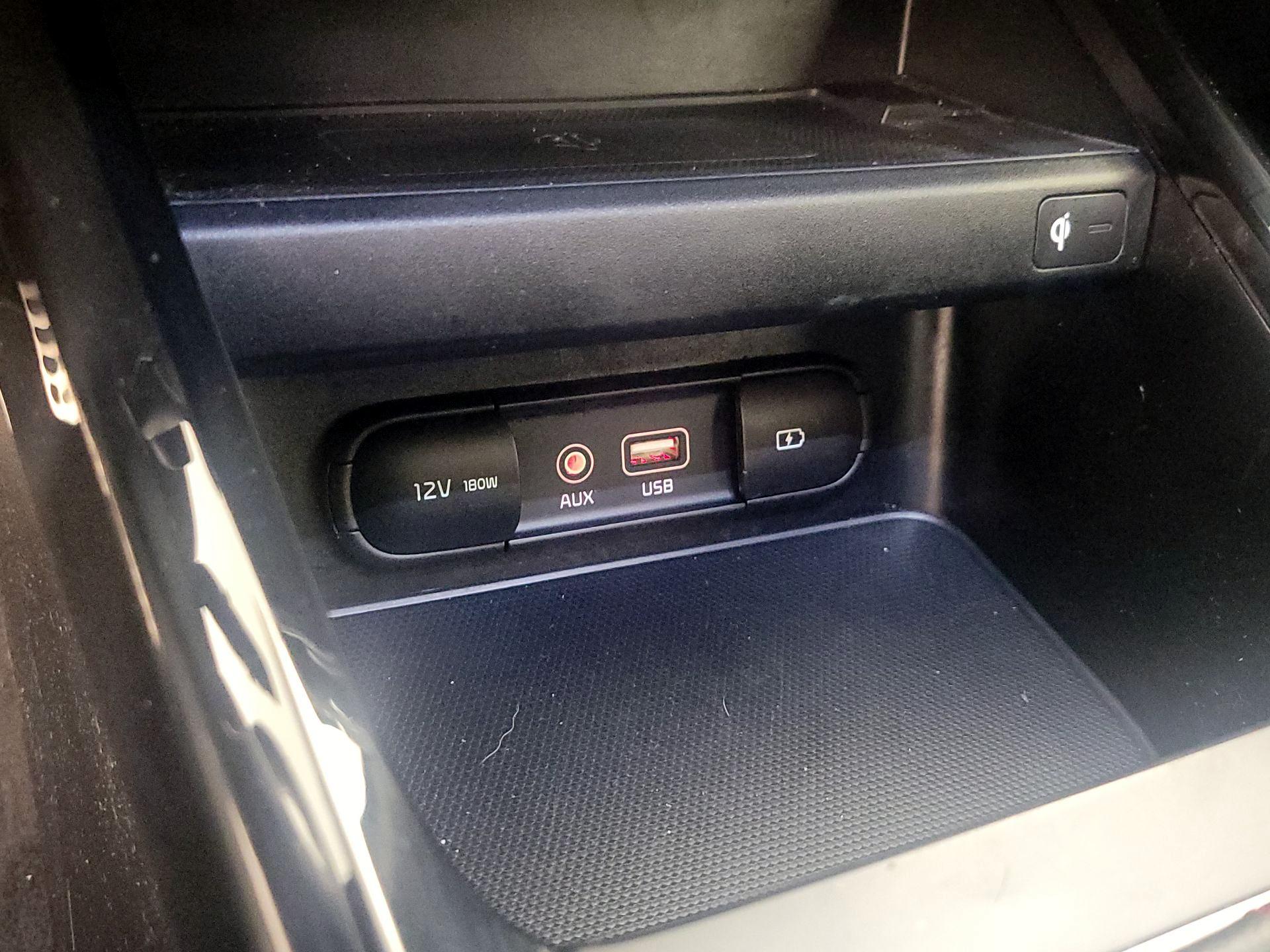 Thumbnail: 2020 Kia Forte - 18