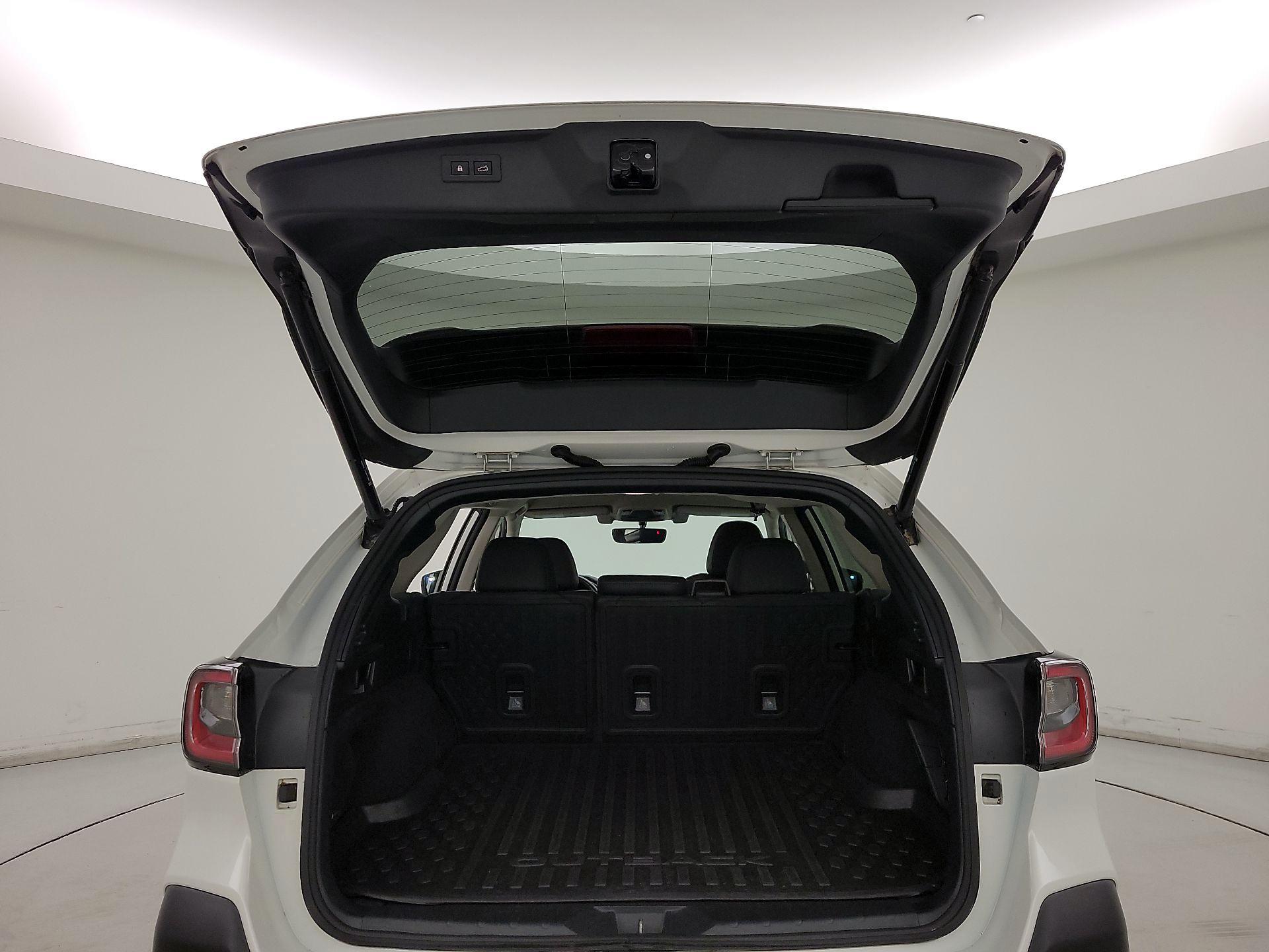 Thumbnail: 2022 Subaru Outback - 20