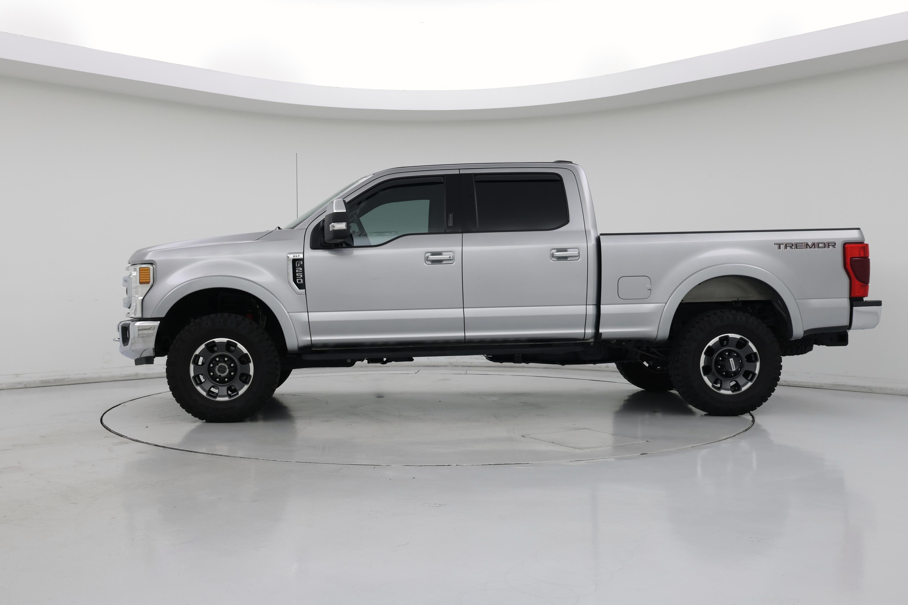 Thumbnail: 2020 Ford F-250 - 3