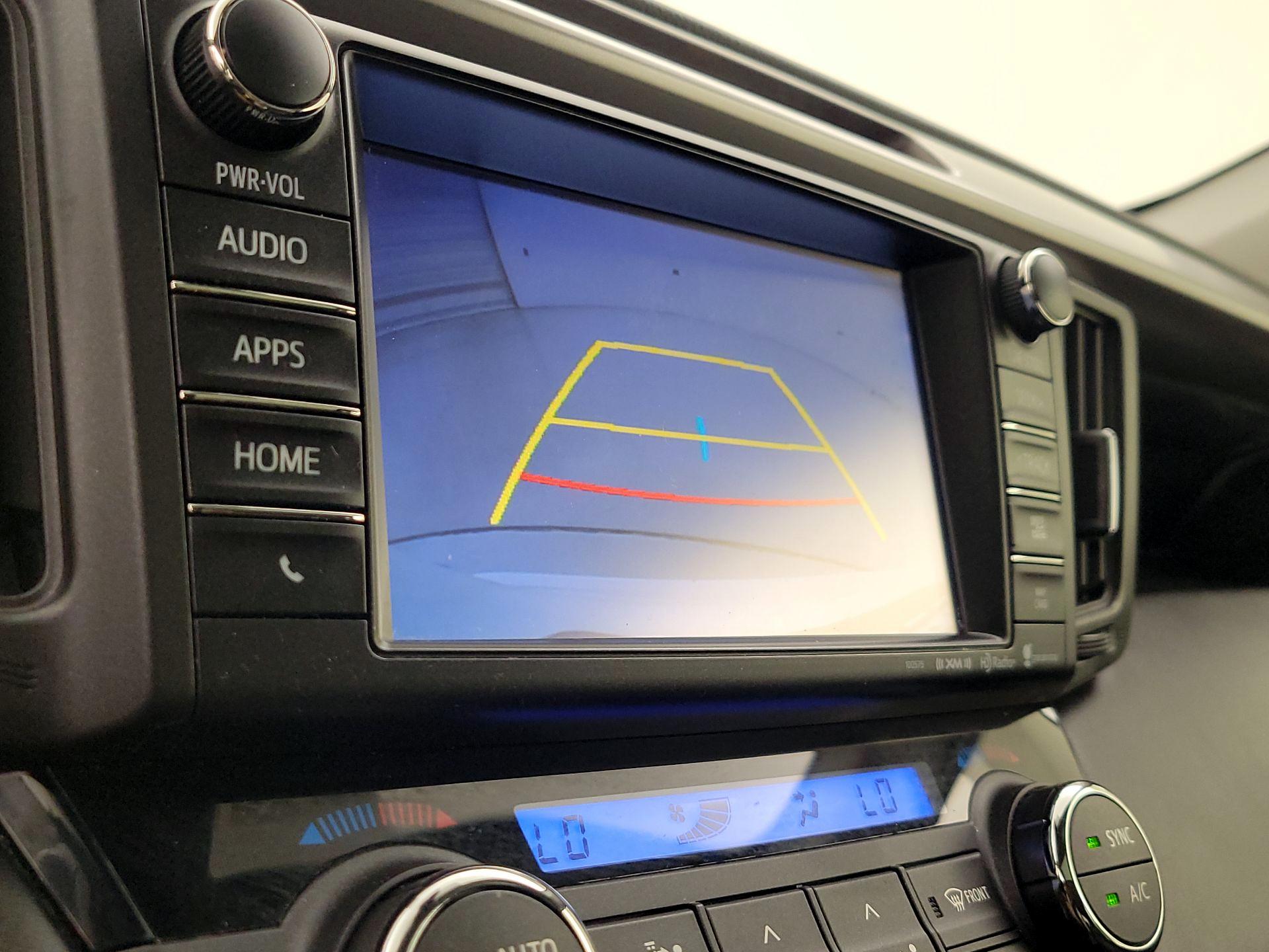 Thumbnail: 2018 Toyota RAV4 - 14