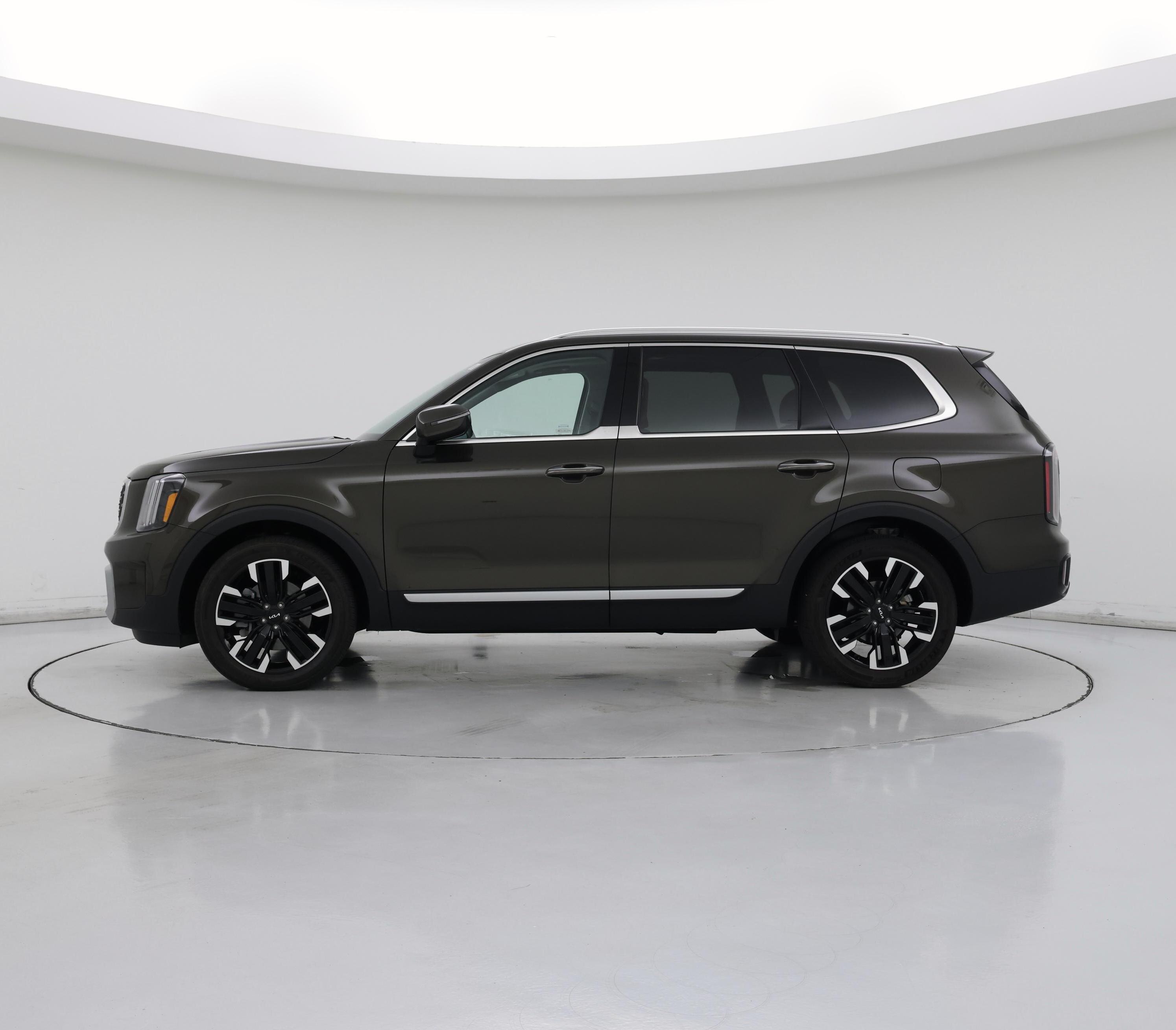 Thumbnail: 2023 Kia Telluride - 3