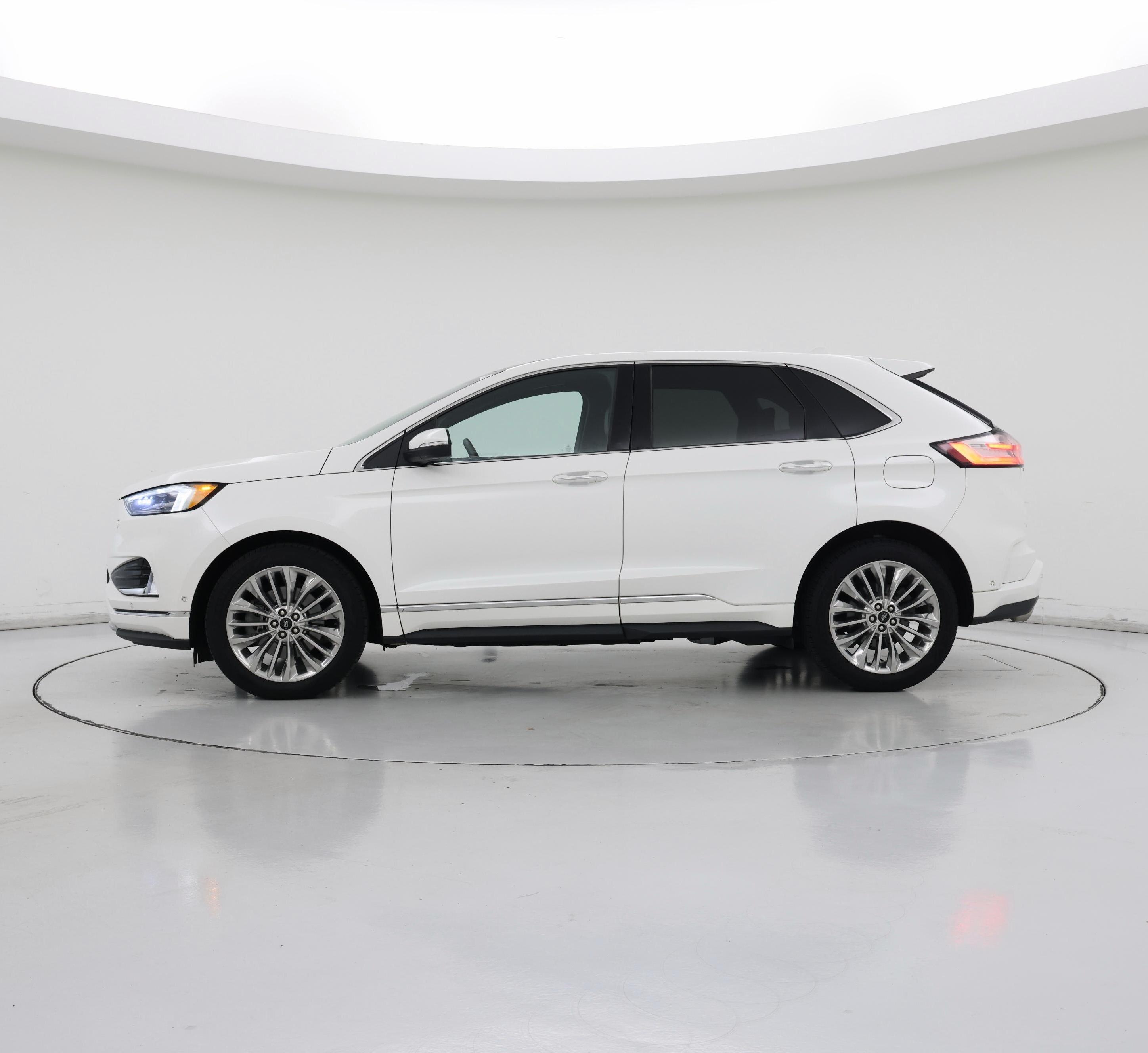 Thumbnail: 2020 Ford Edge - 3