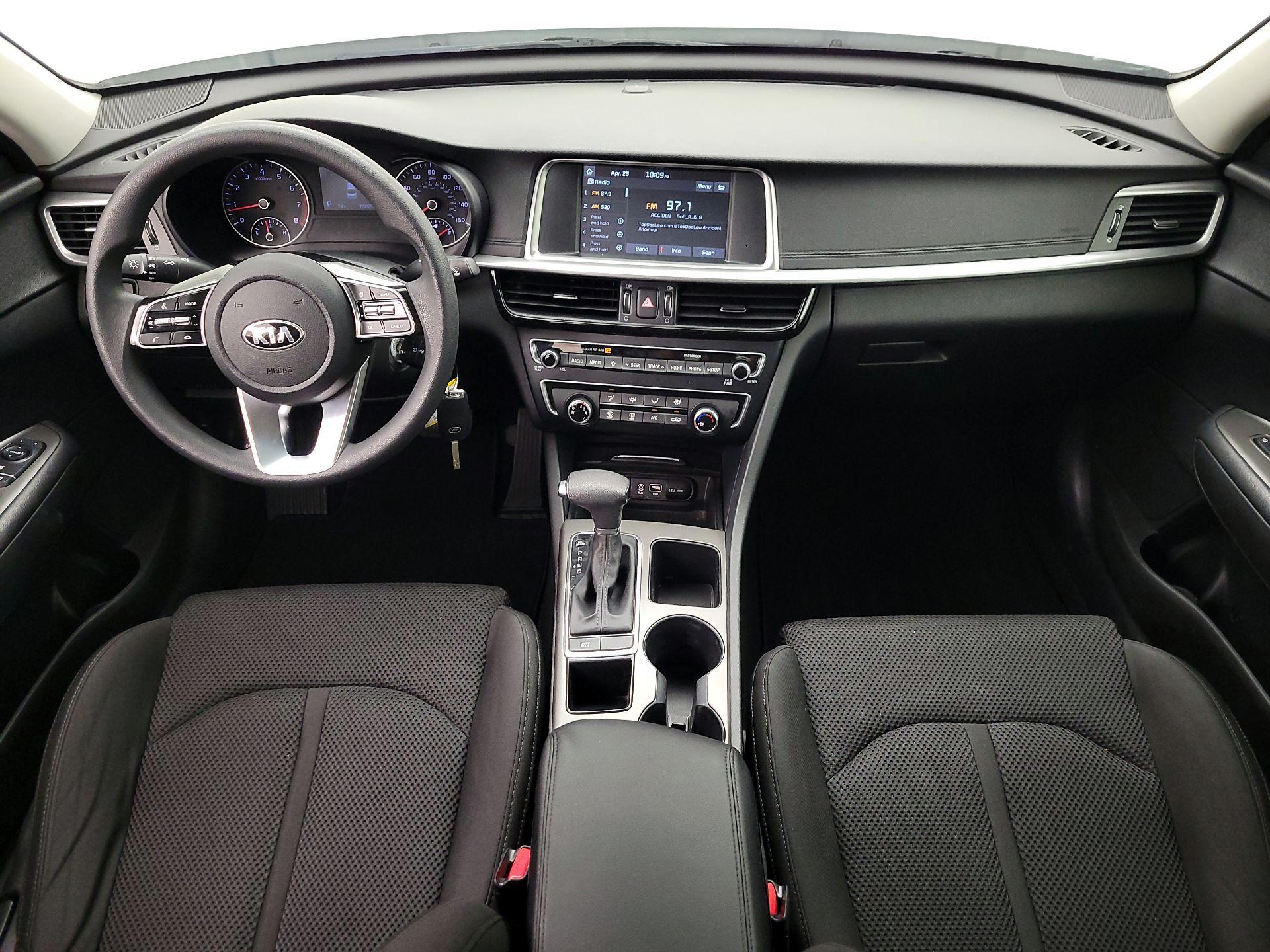 Thumbnail: 2020 Kia Optima - 9