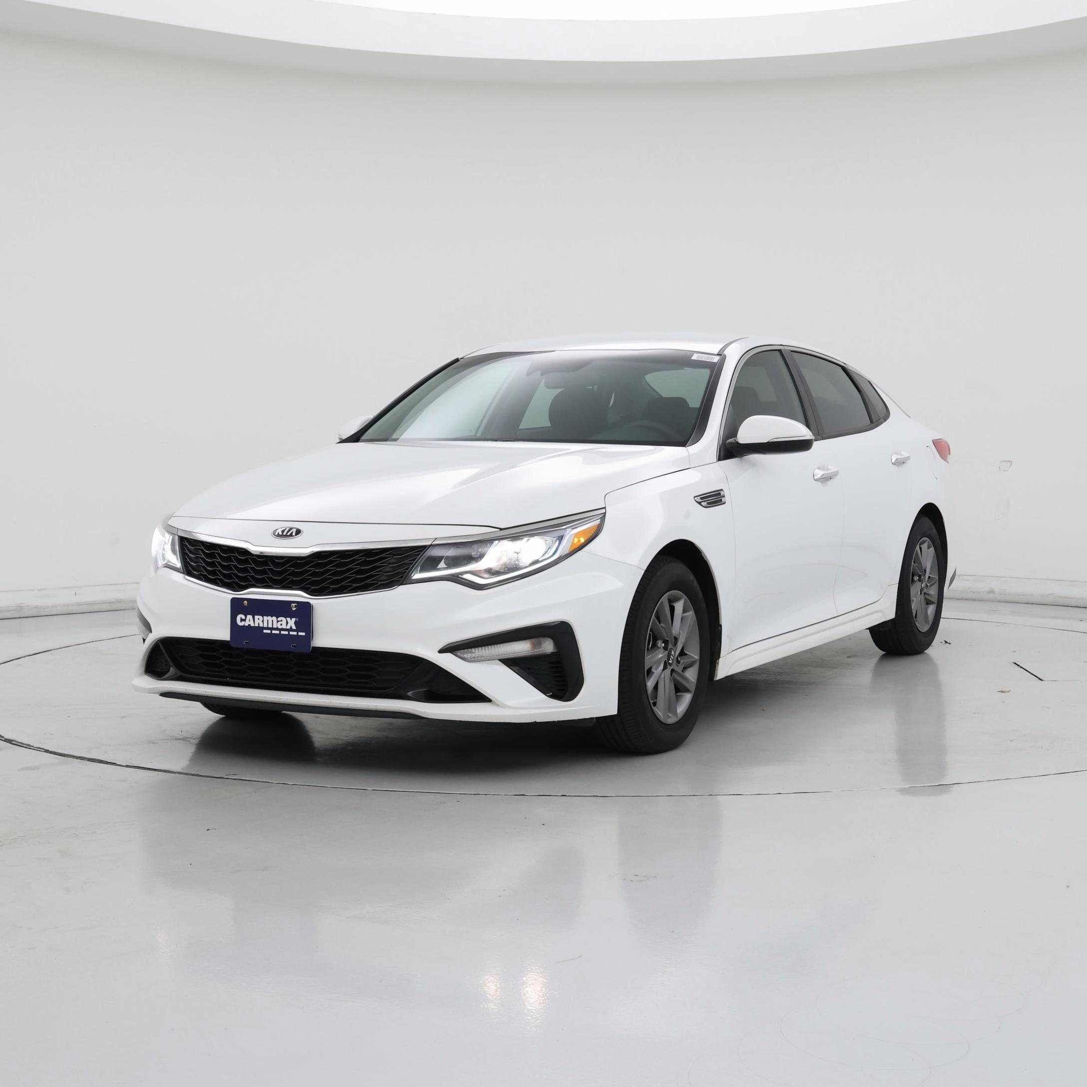 Thumbnail: 2020 Kia Optima - 4