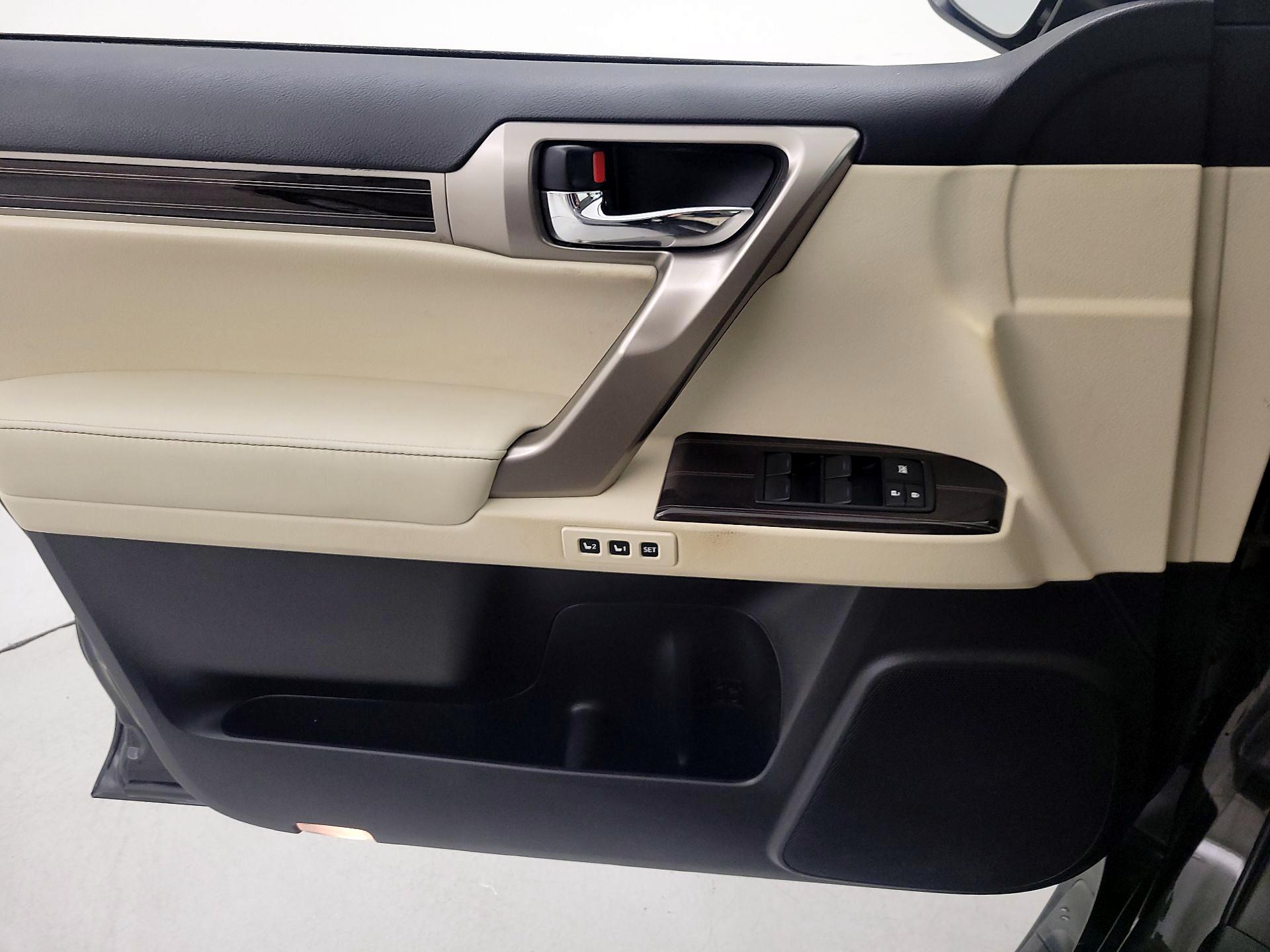 Thumbnail: 2021 Lexus GX - 12
