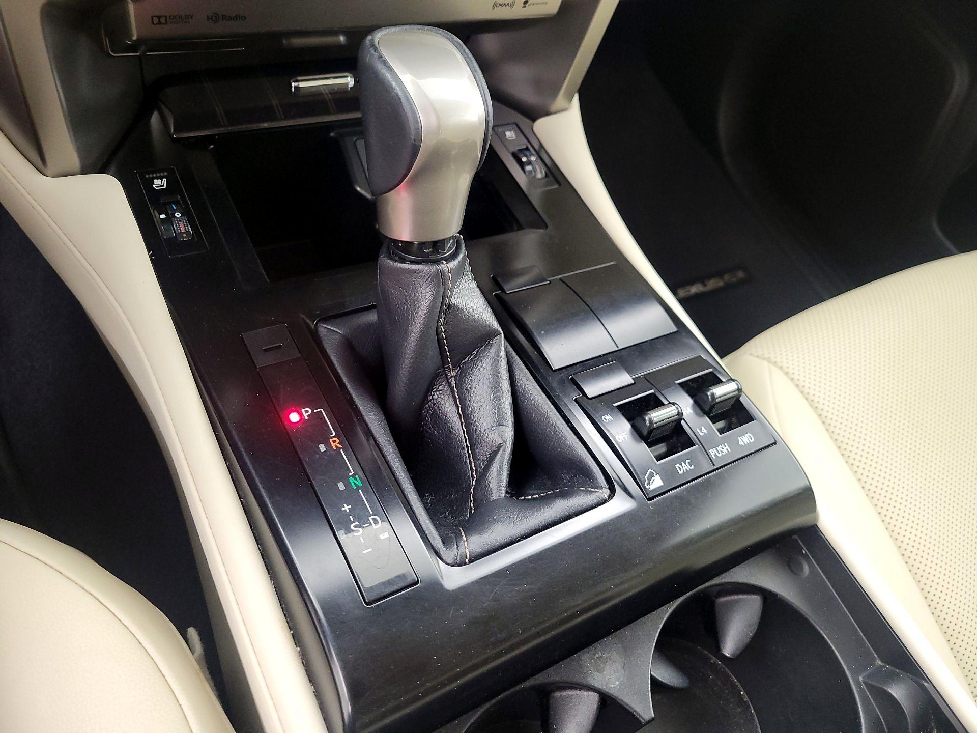 Thumbnail: 2021 Lexus GX - 18