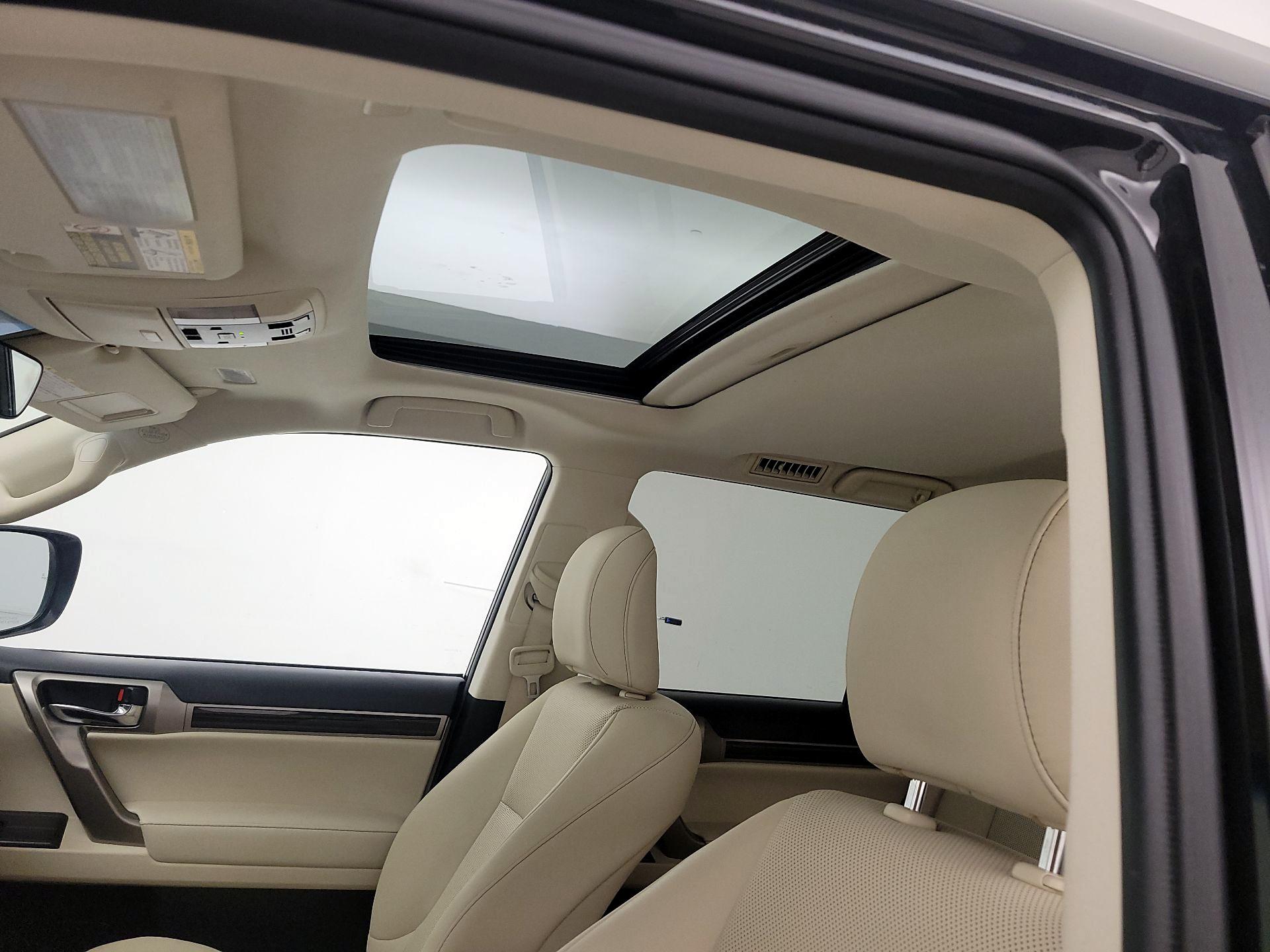 Thumbnail: 2021 Lexus GX - 20