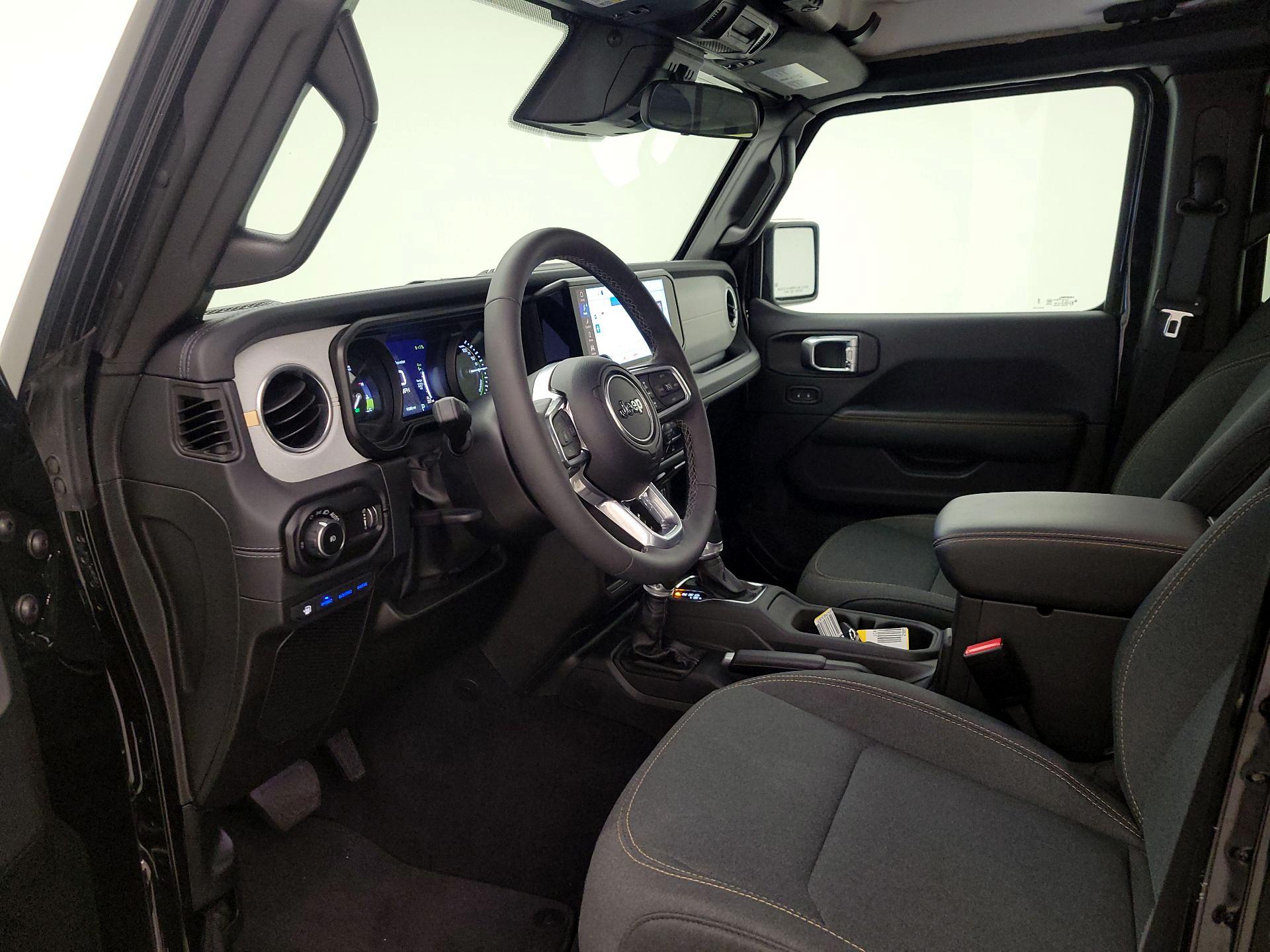 Thumbnail: 2025 Jeep Wrangler - 11