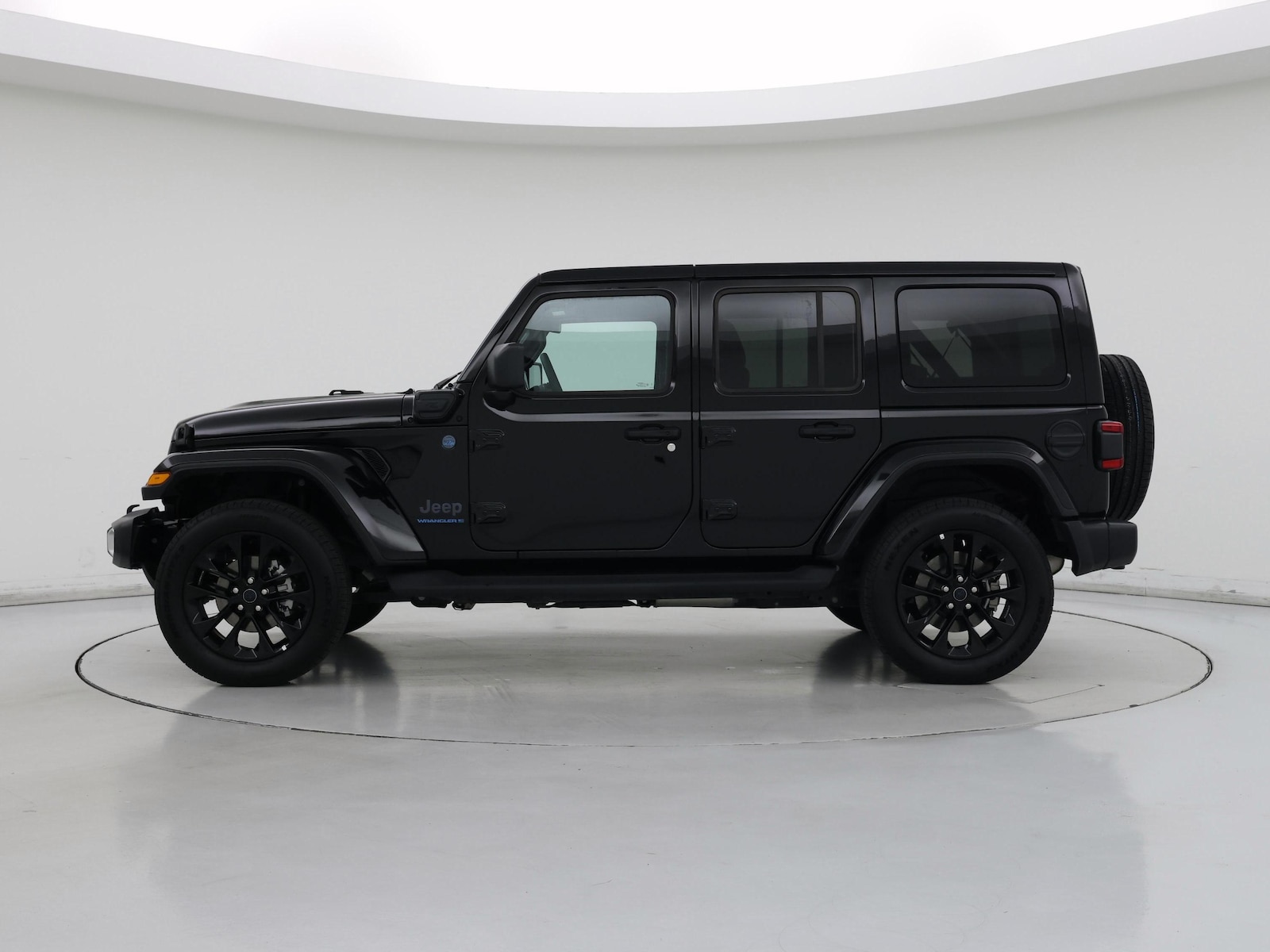 2025 Jeep Wrangler 4xe Sahara 4XE - Photo 4