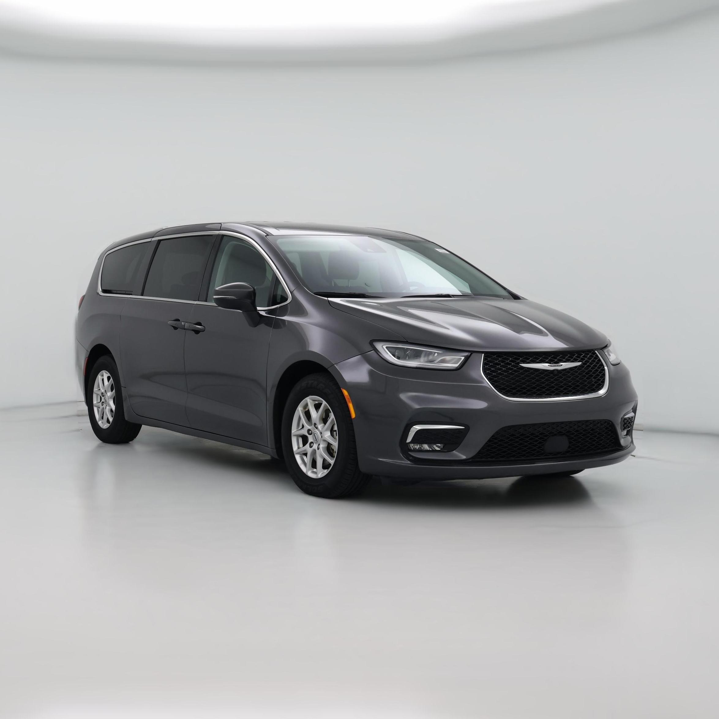 Thumbnail: 2023 Chrysler Pacifica - 1