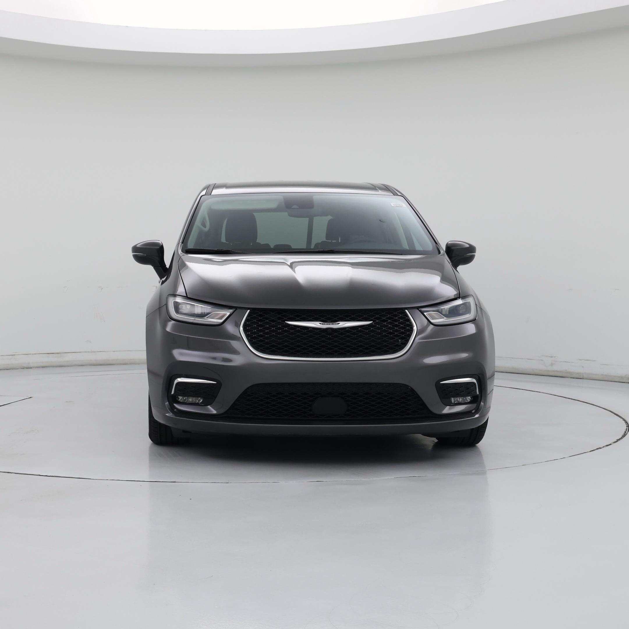 Thumbnail: 2023 Chrysler Pacifica - 5