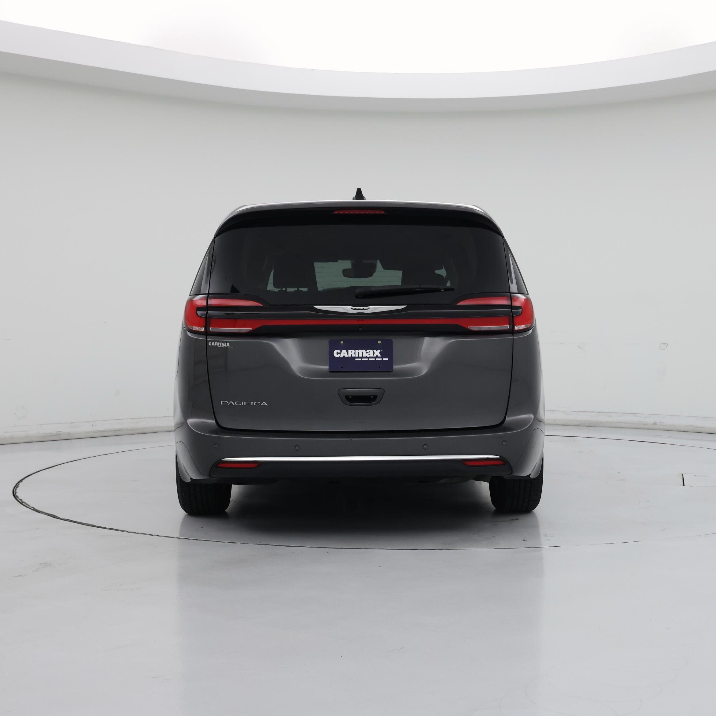 Thumbnail: 2023 Chrysler Pacifica - 6
