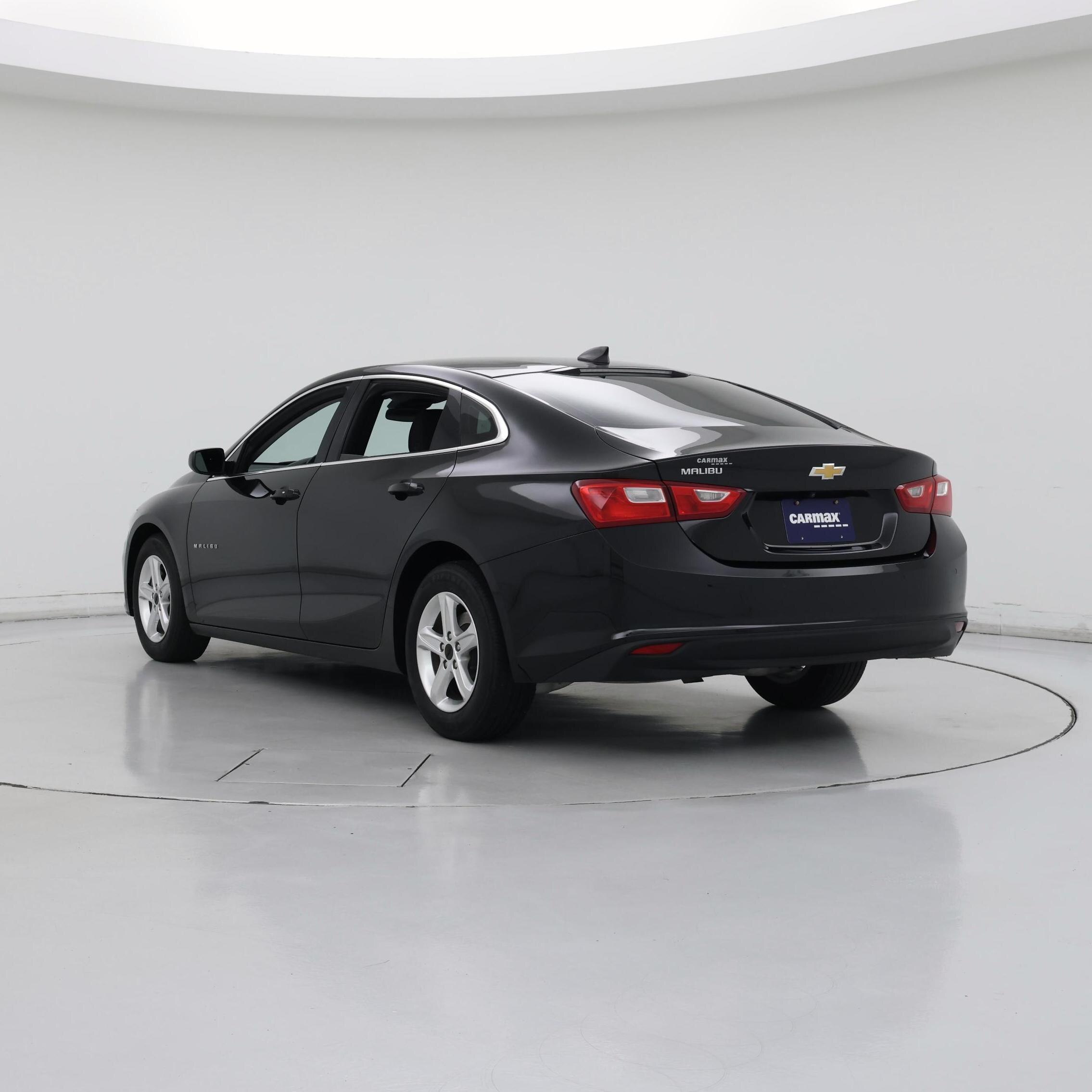 Thumbnail: 2024 Chevrolet Malibu - 2