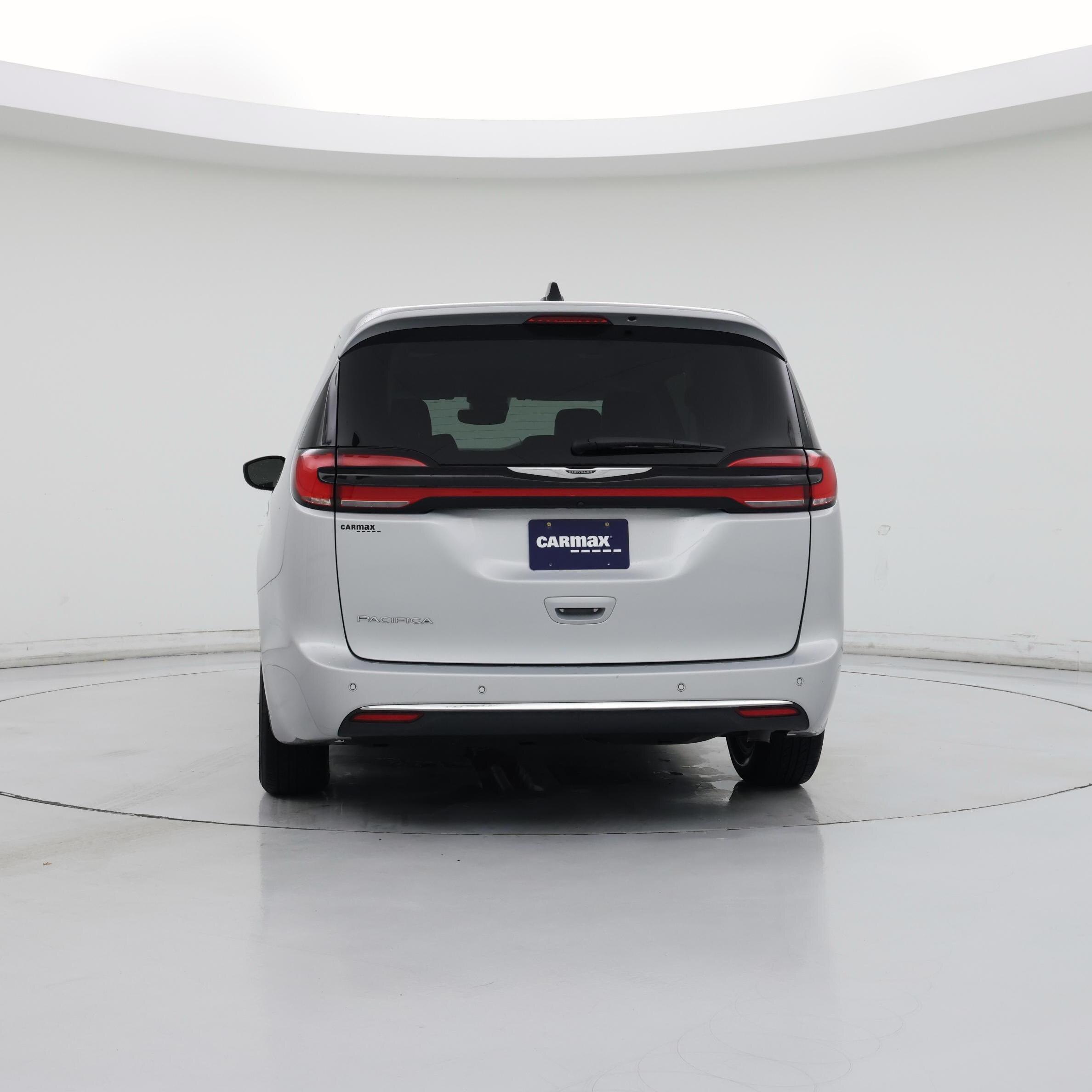 Thumbnail: 2023 Chrysler Pacifica - 6