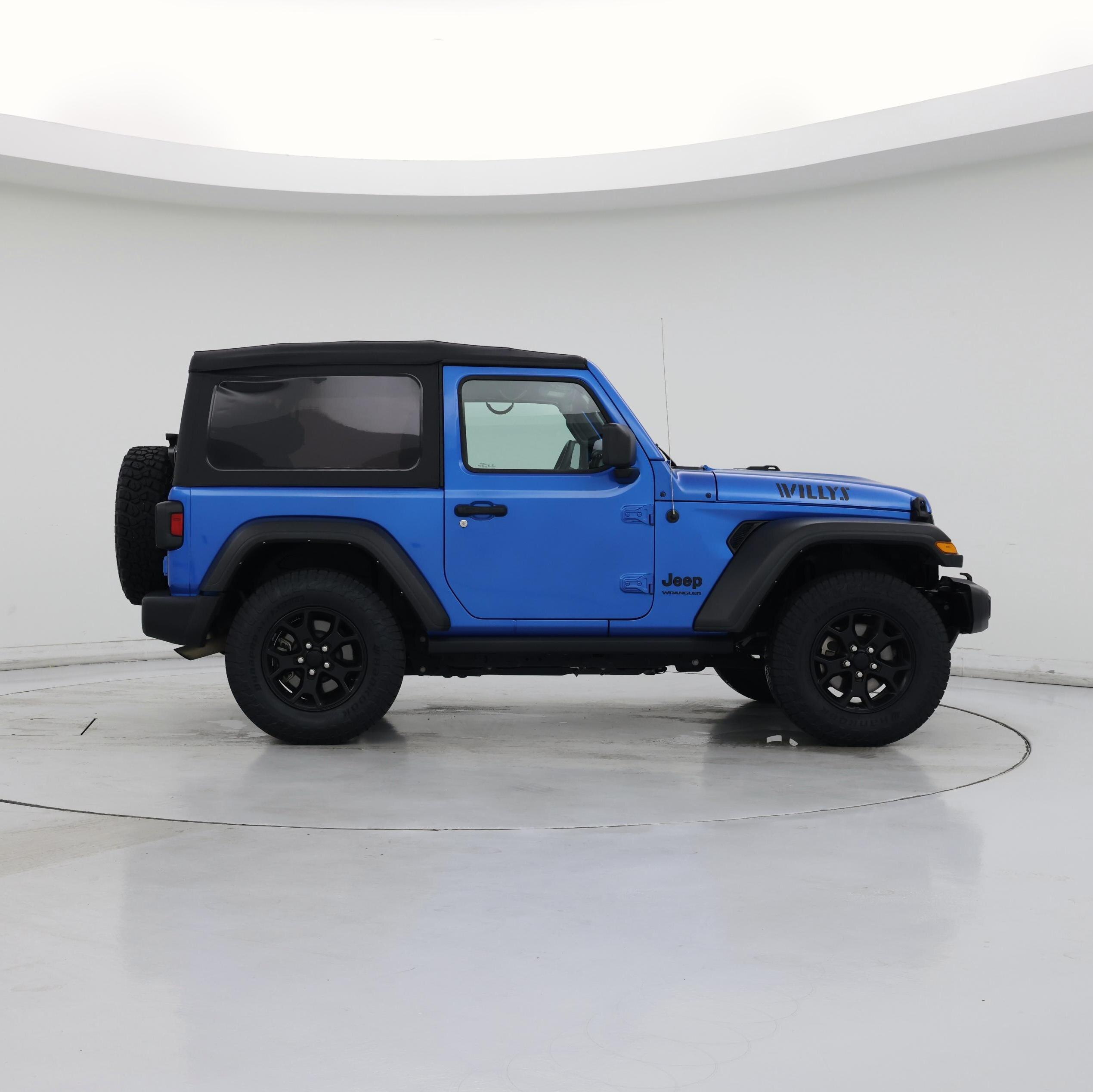 Thumbnail: 2022 Jeep Wrangler - 7