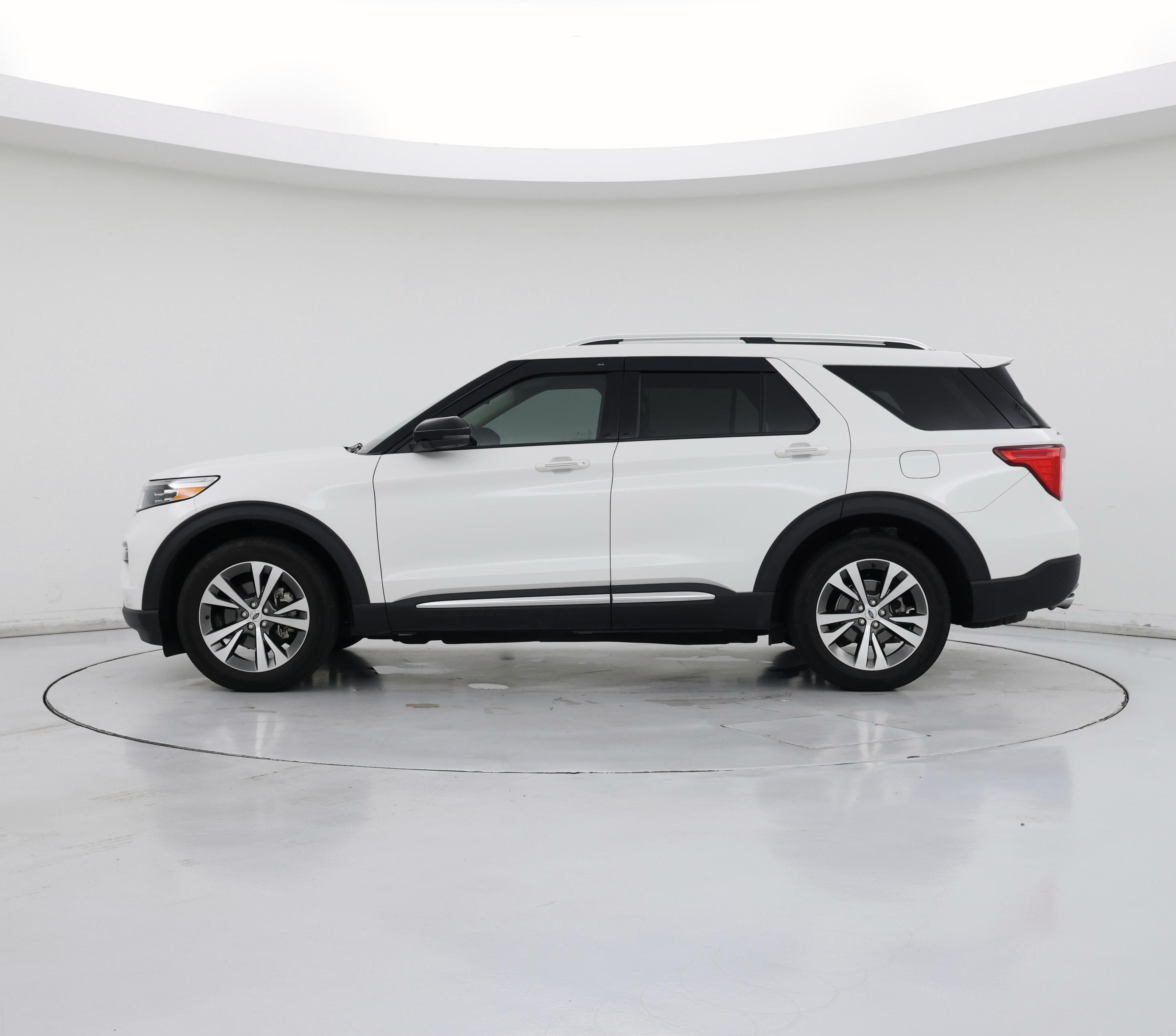 Thumbnail: 2020 Ford Explorer - 3