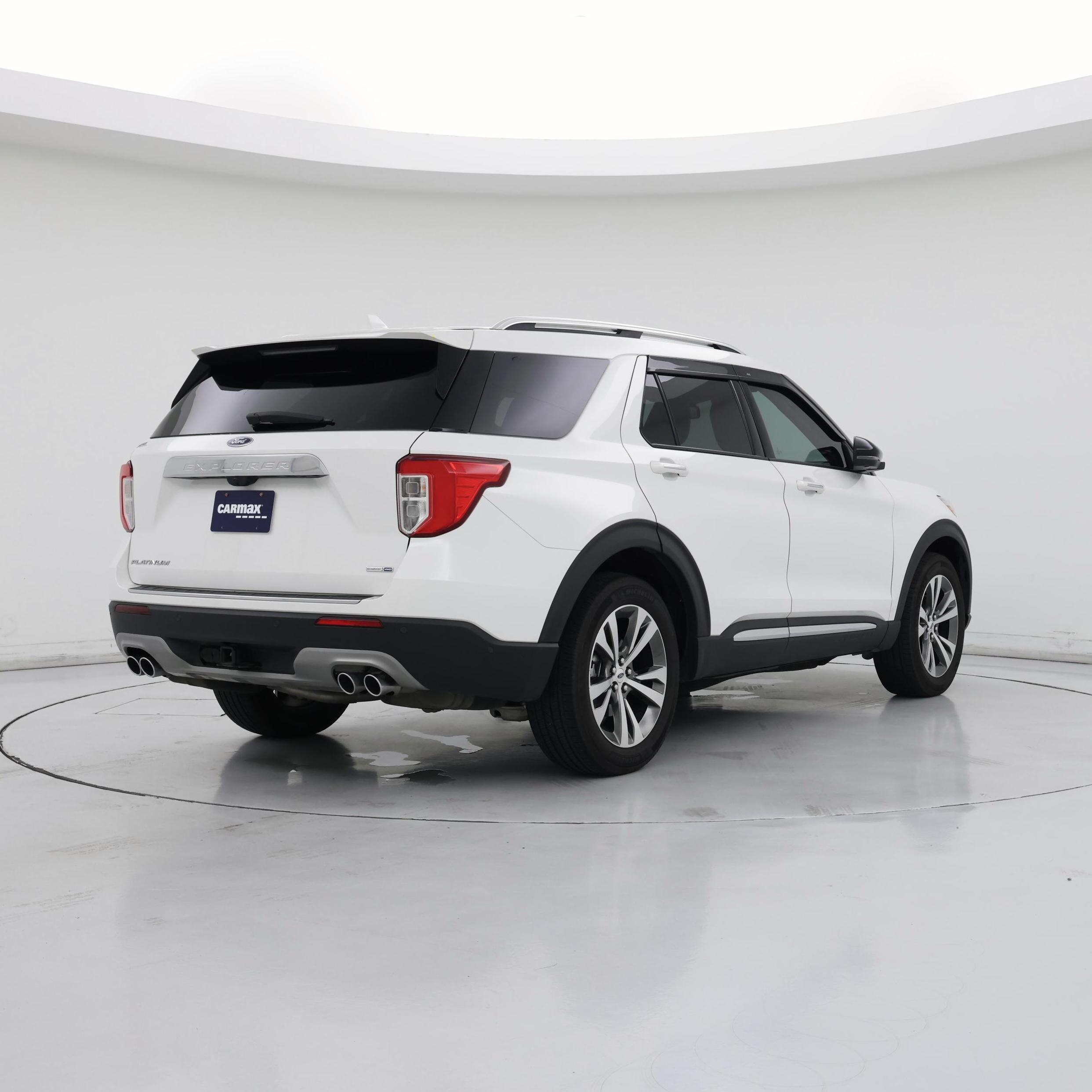 Thumbnail: 2020 Ford Explorer - 8