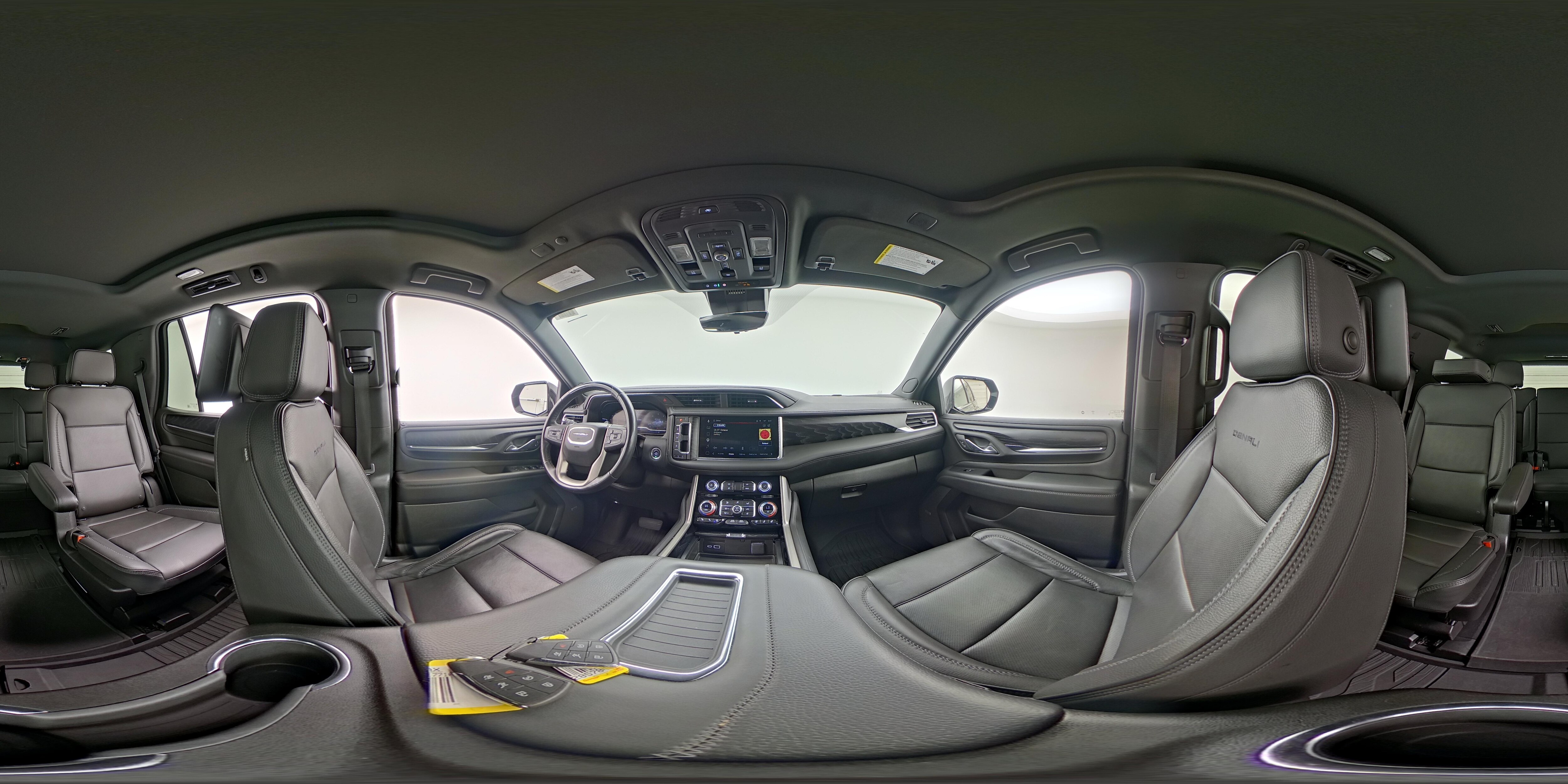 2024 GMC Yukon Denali - Photo 28