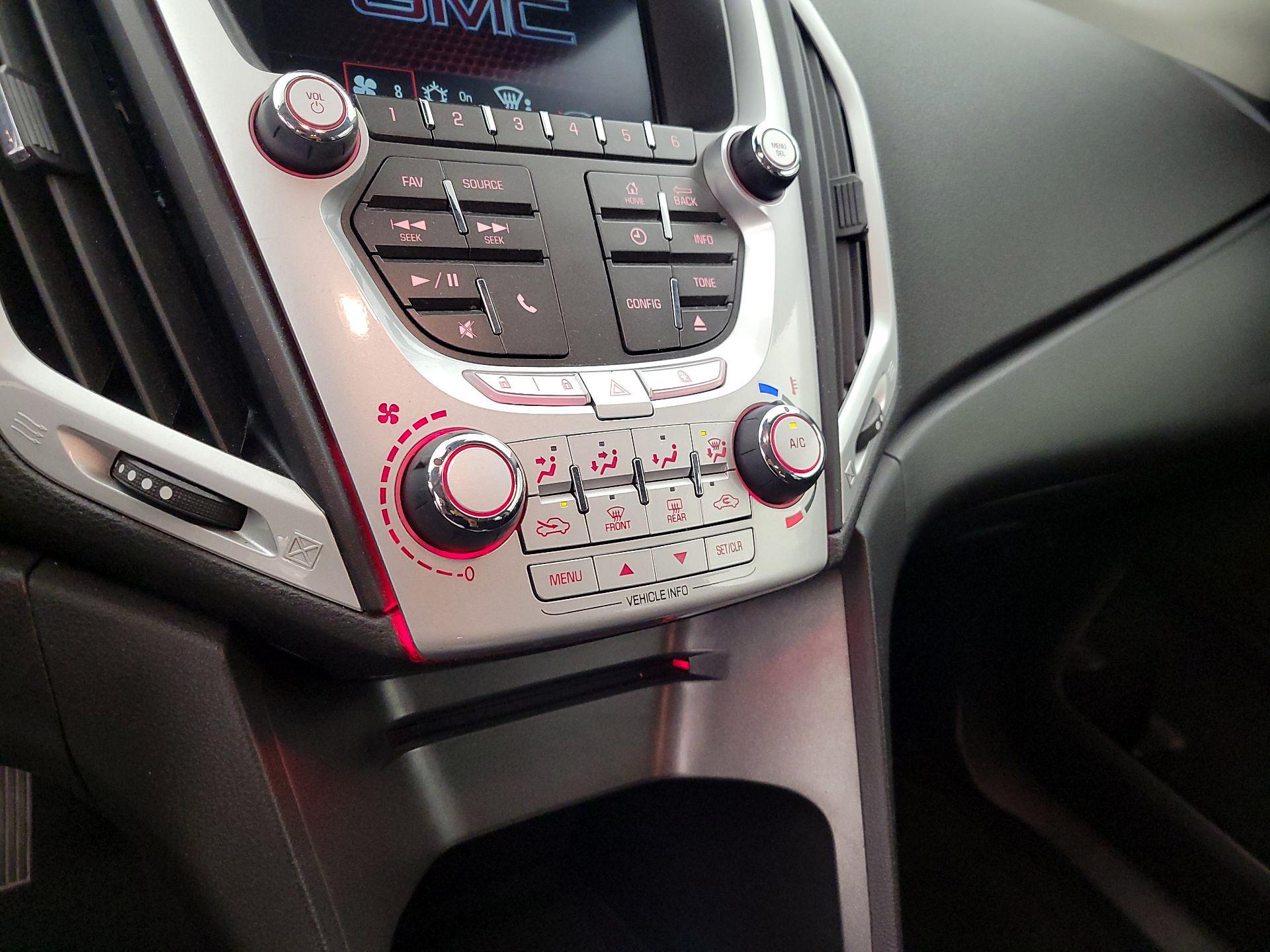 Thumbnail: 2014 GMC Terrain - 15