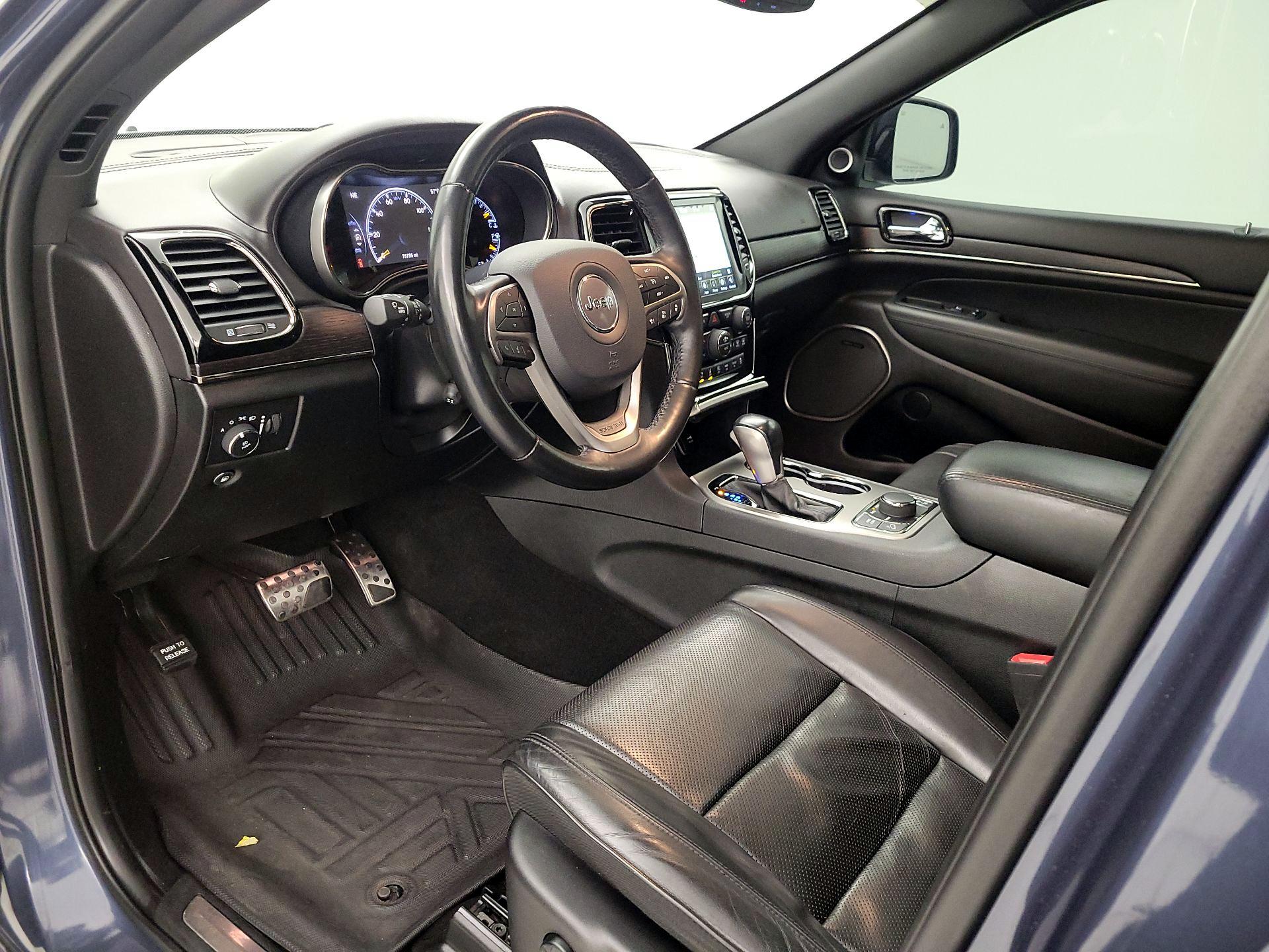 Thumbnail: 2020 Jeep Grand Cherokee - 11