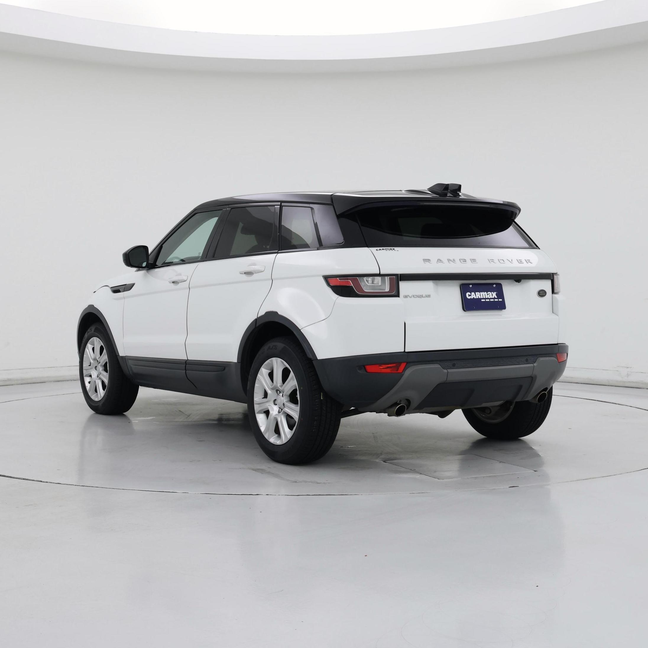 Thumbnail: 2017 Land Rover Range Rover Evoque - 2