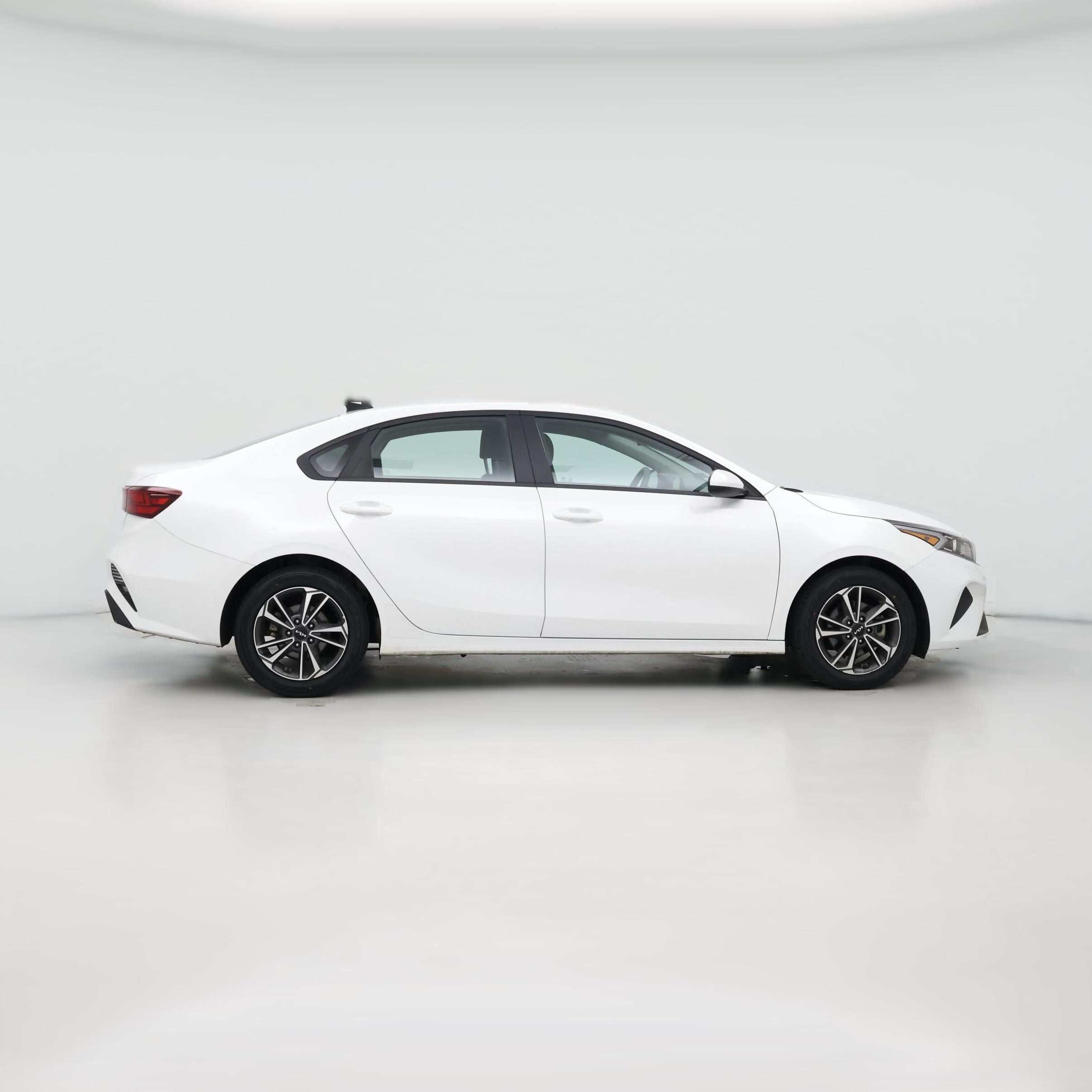 Thumbnail: 2024 Kia Forte - 1