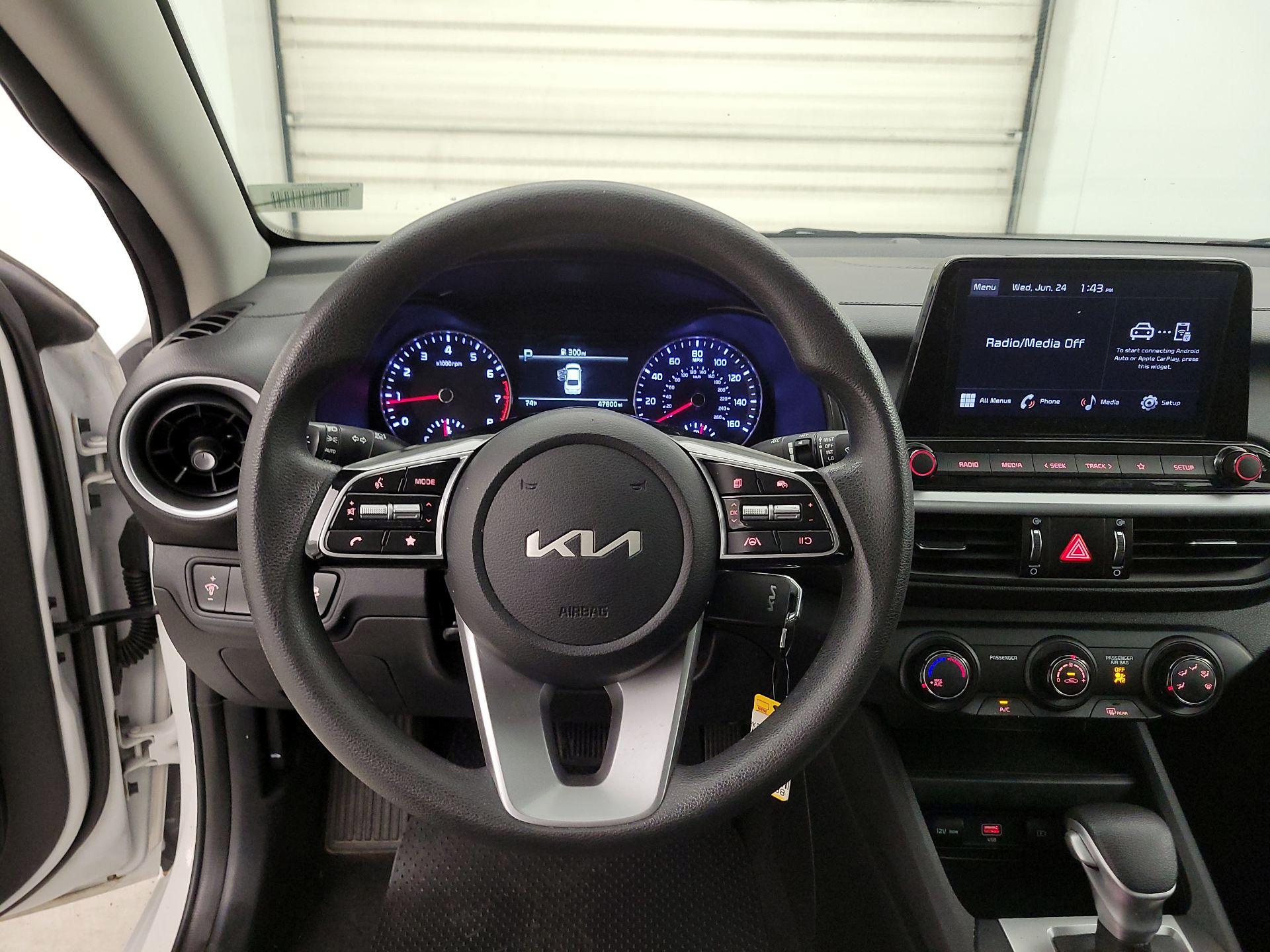 Thumbnail: 2024 Kia Forte - 10