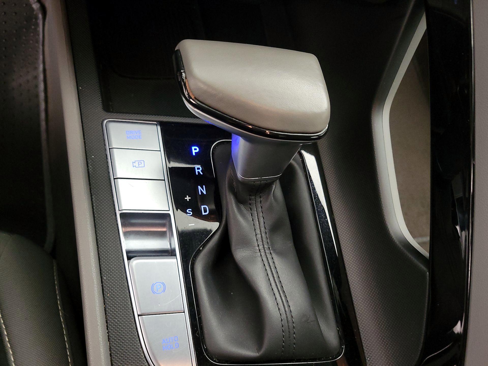 Thumbnail: 2025 Hyundai Elantra - 16