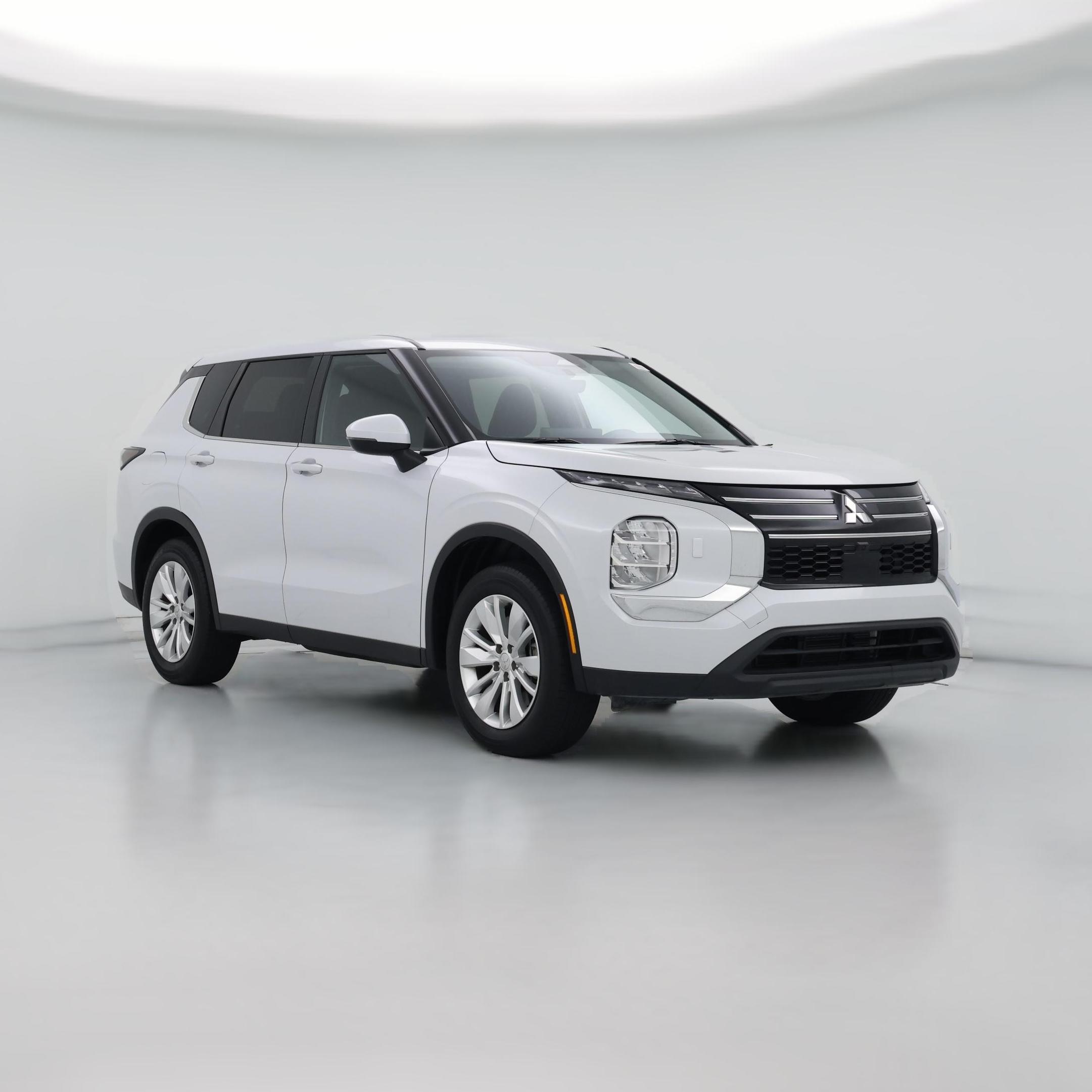 Thumbnail: 2025 Mitsubishi Outlander - 1