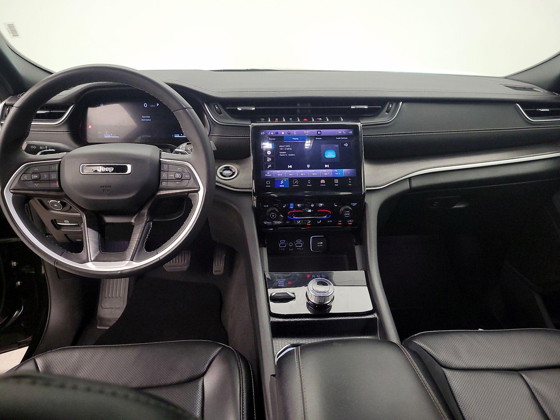 Thumbnail: 2024 Jeep Grand Cherokee L - 9