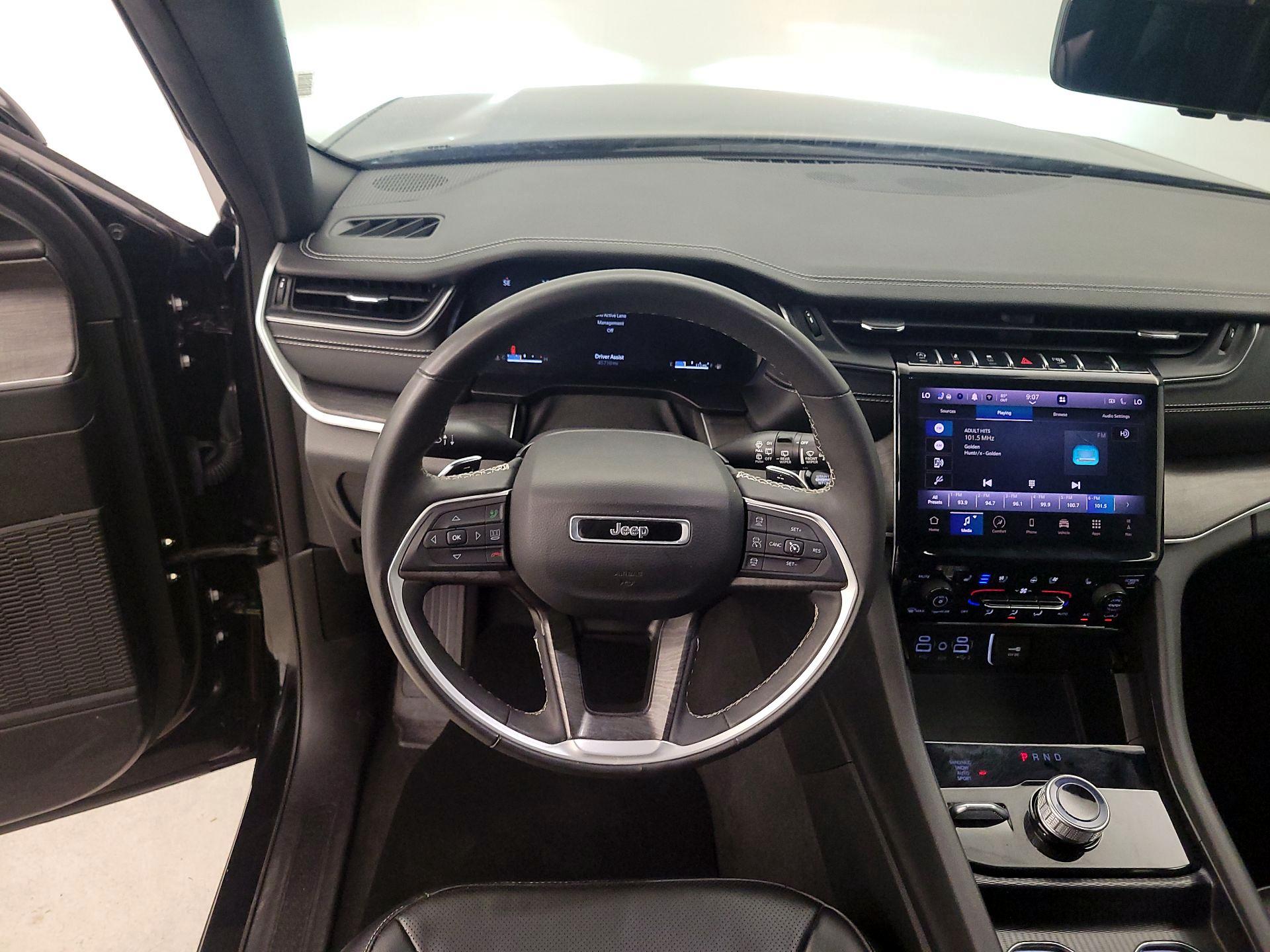 Thumbnail: 2024 Jeep Grand Cherokee L - 10