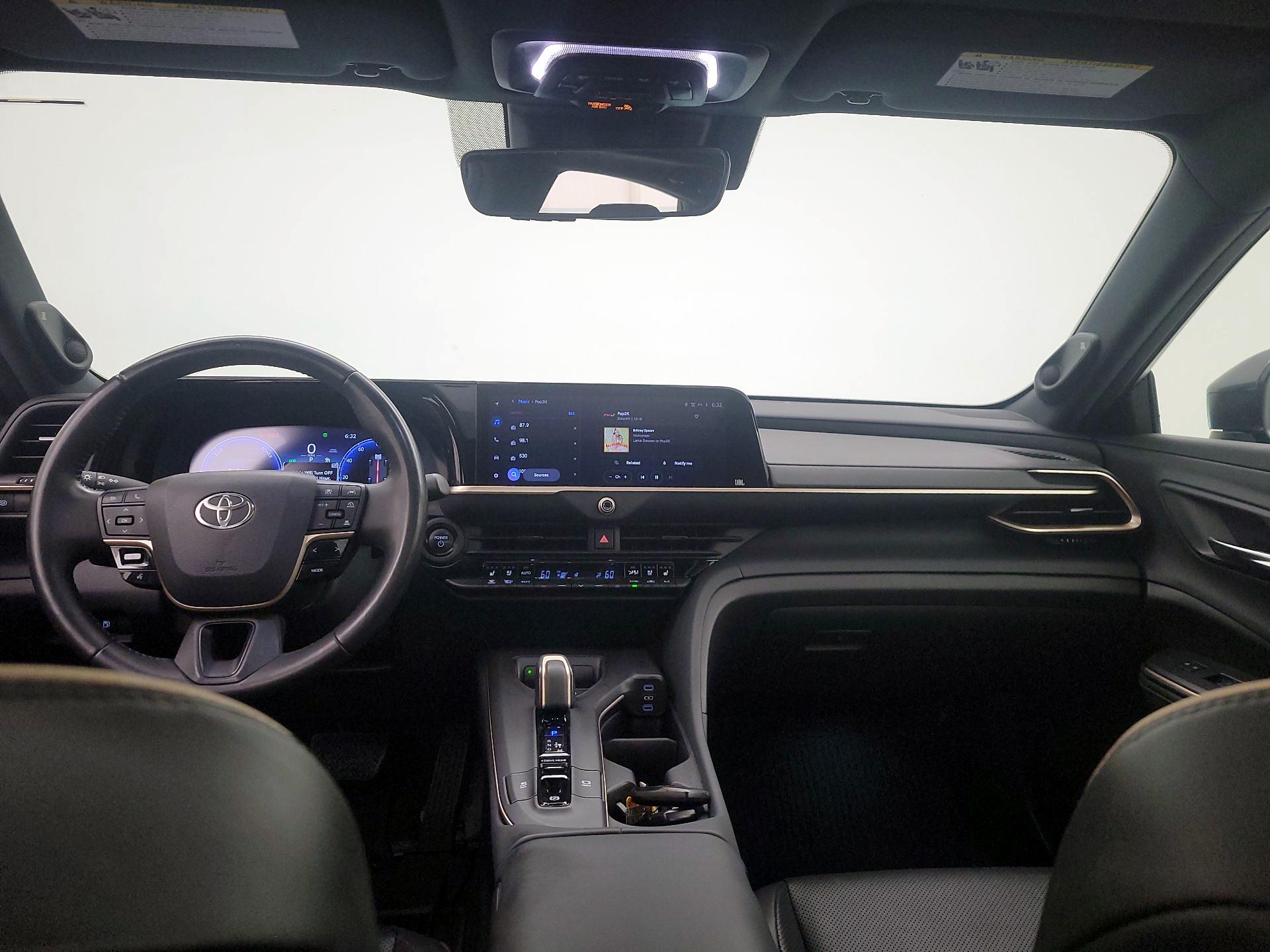 Thumbnail: 2023 Toyota Crown - 9